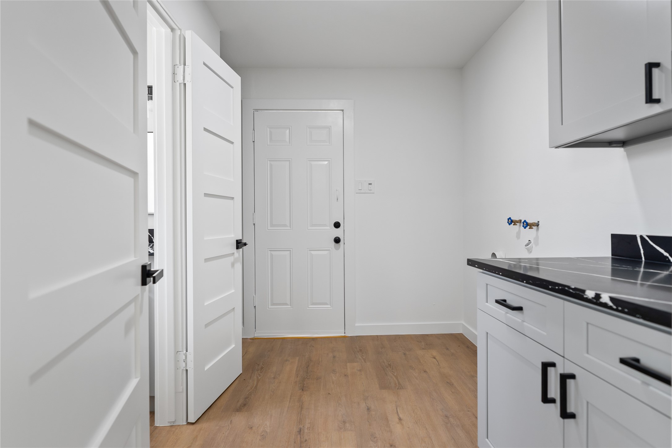 6114 Valkeith Drive Property Photo 10