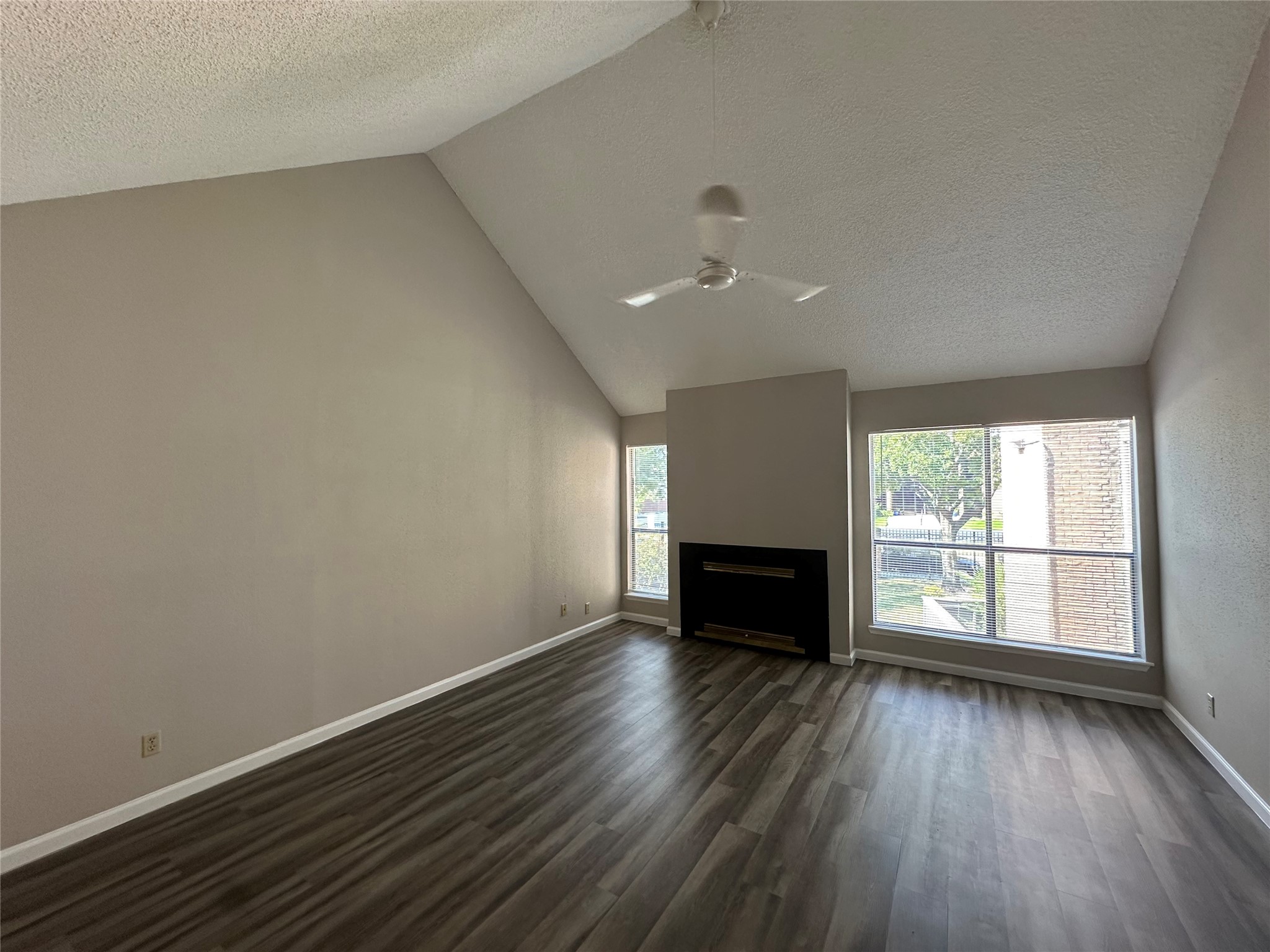 6601 Sands Point Drive 82 Property Photo 4