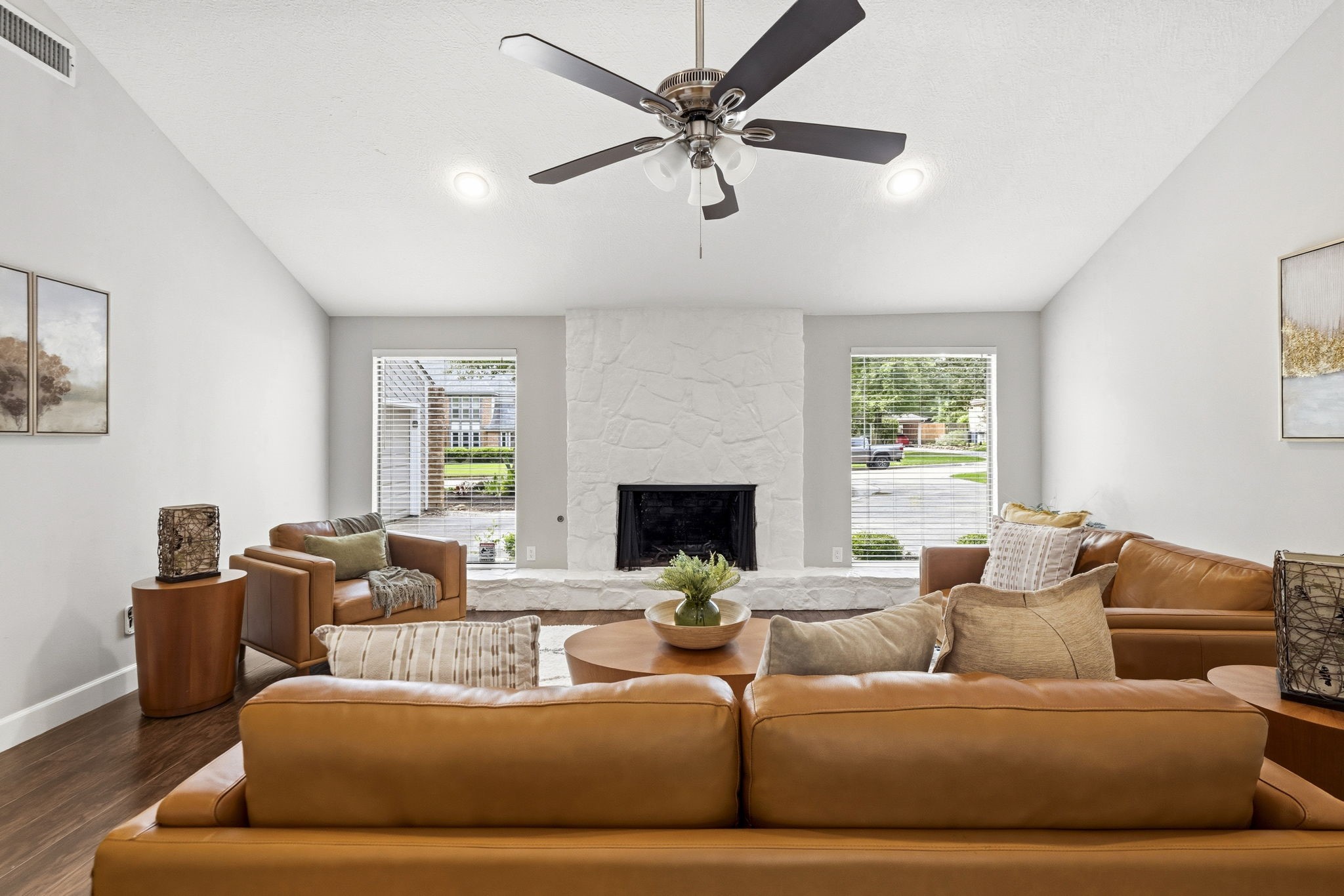2119 Woodstream Drive Property Photo 12
