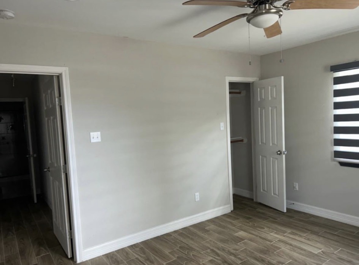 15101 South Drive Property Photo 8