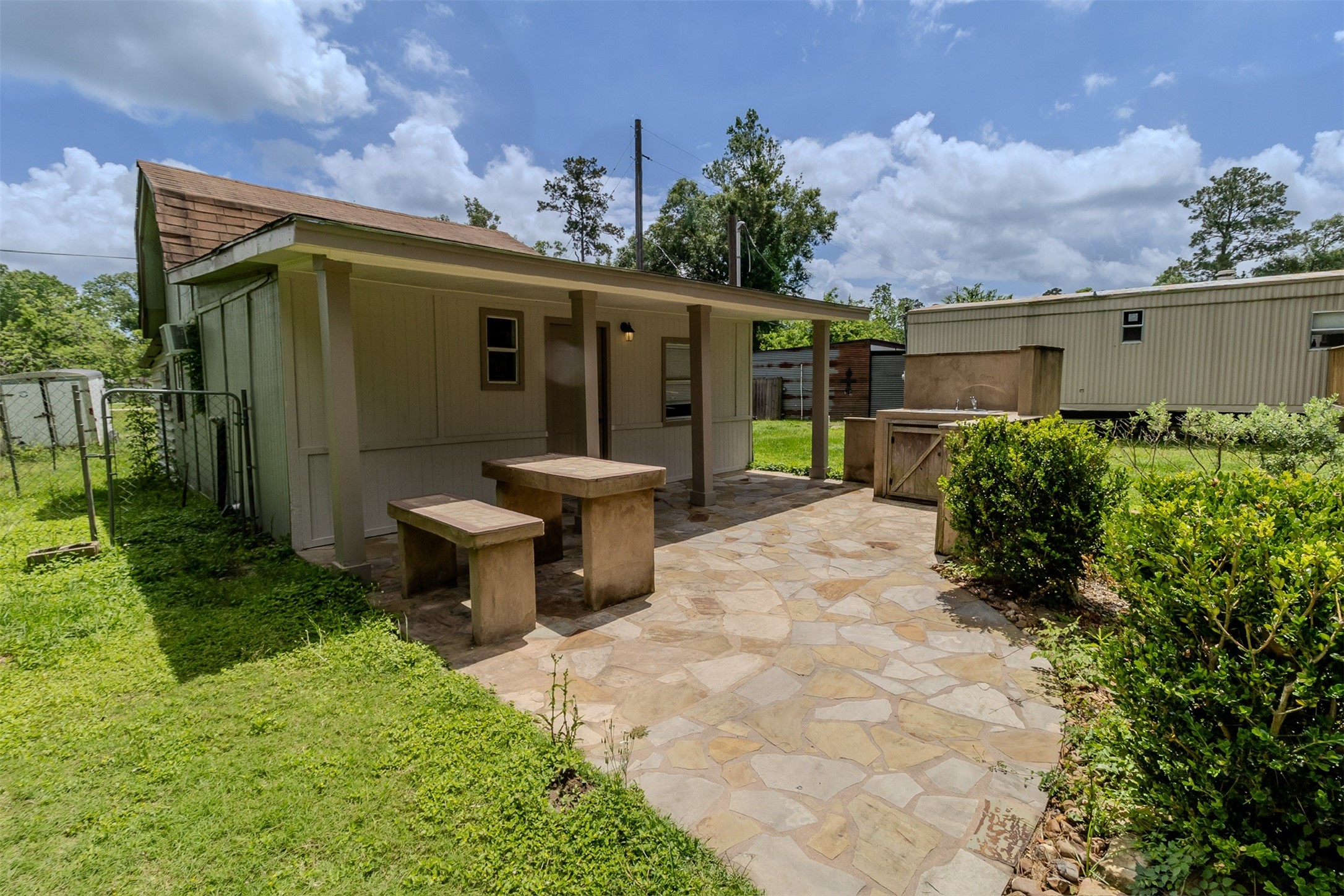 25128 Faraway Lane Property Photo 1