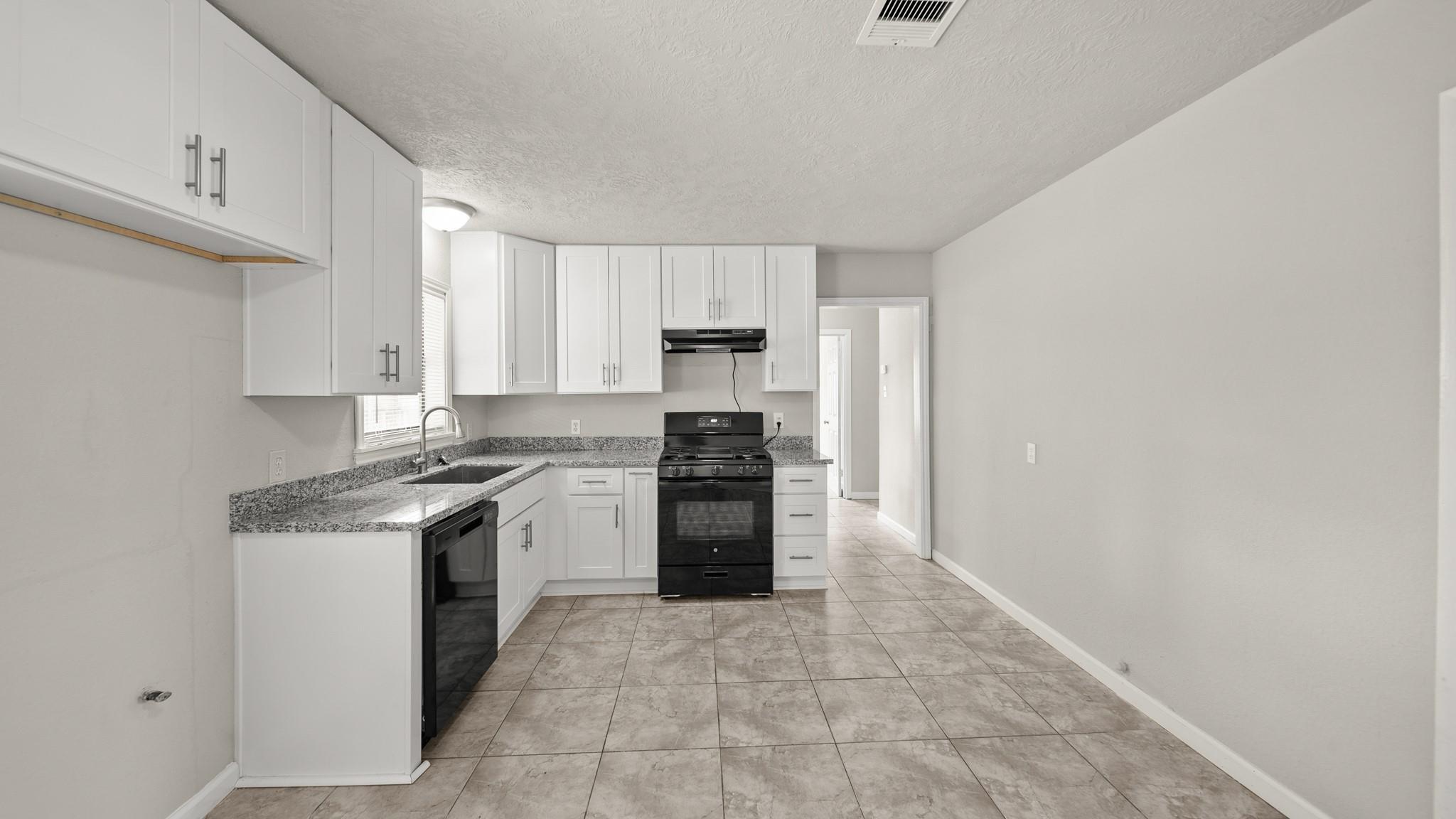 6809 W Bayou Drive W Property Photo 6