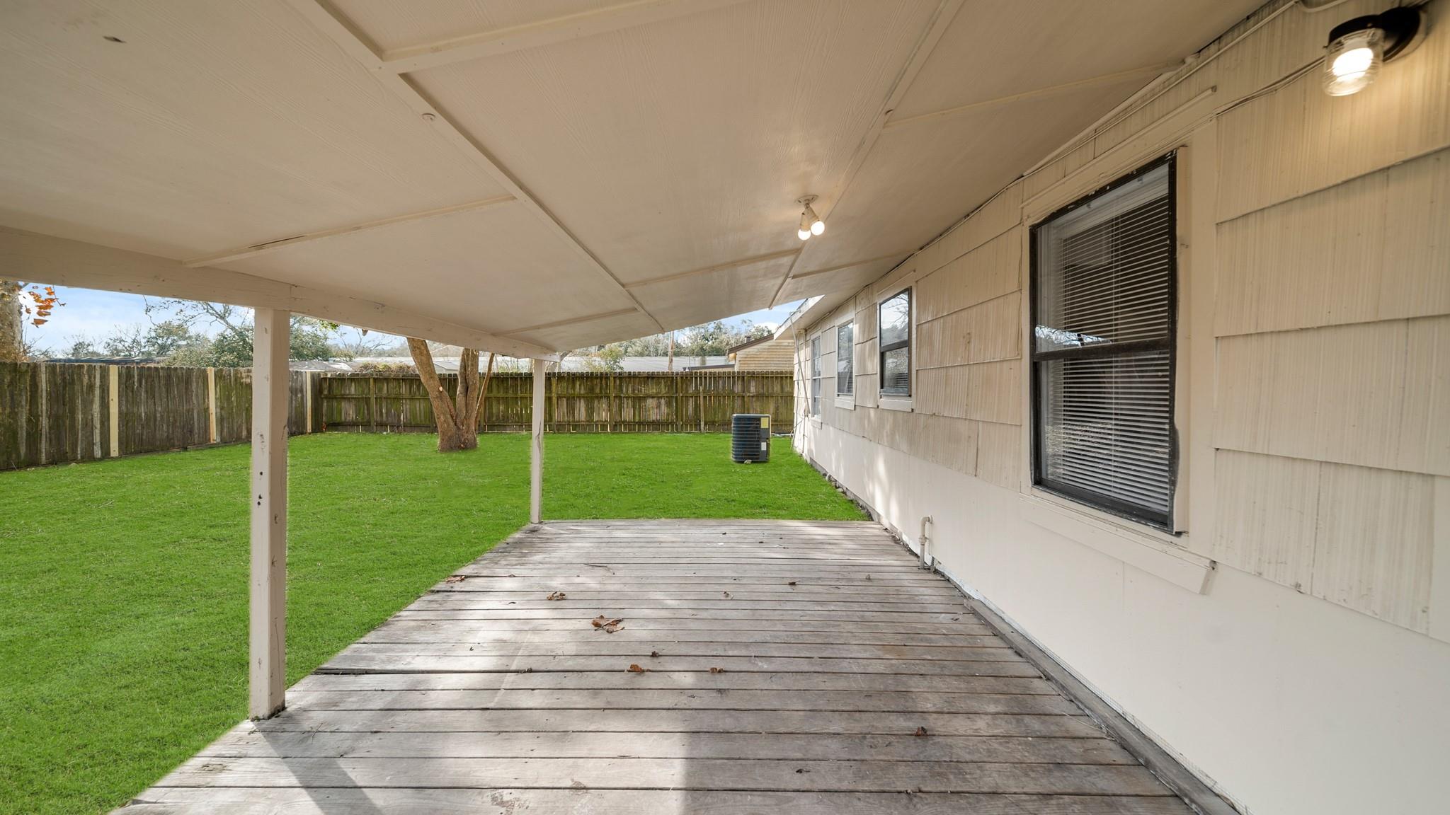 6809 W Bayou Drive W Property Photo 14