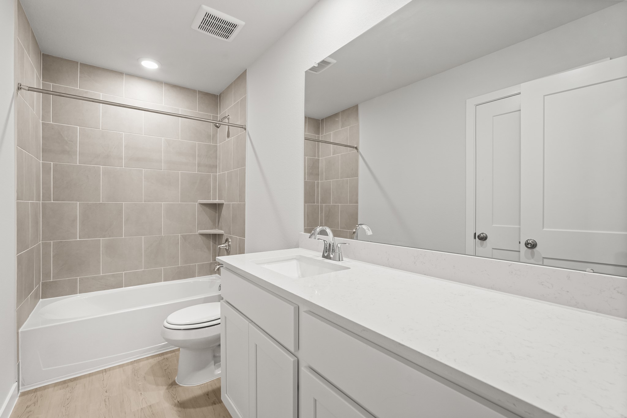 17234 White Peace Drive Property Photo 18