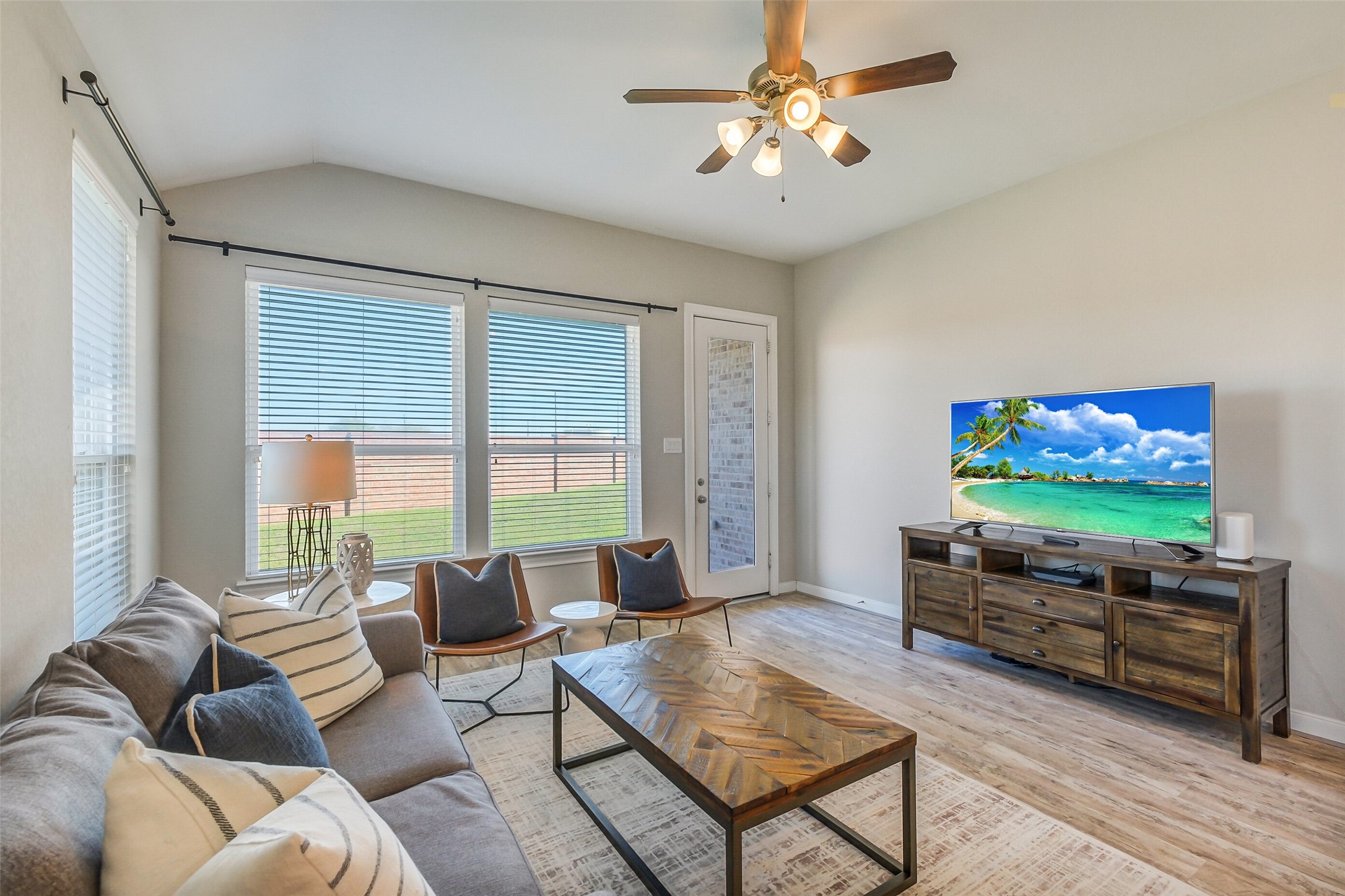 10906 Avana Falls Lane Property Photo 2