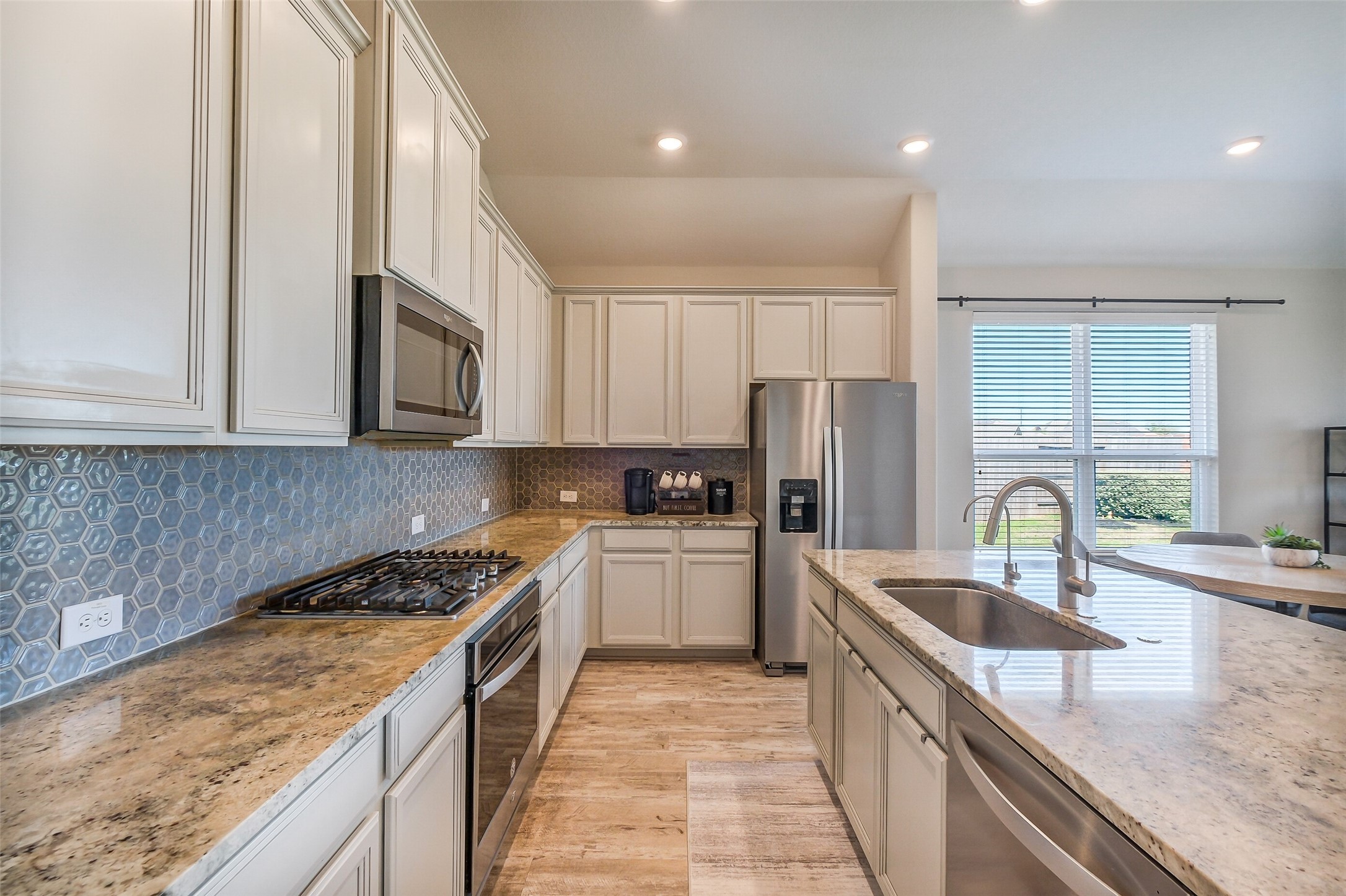 10906 Avana Falls Lane Property Photo 10