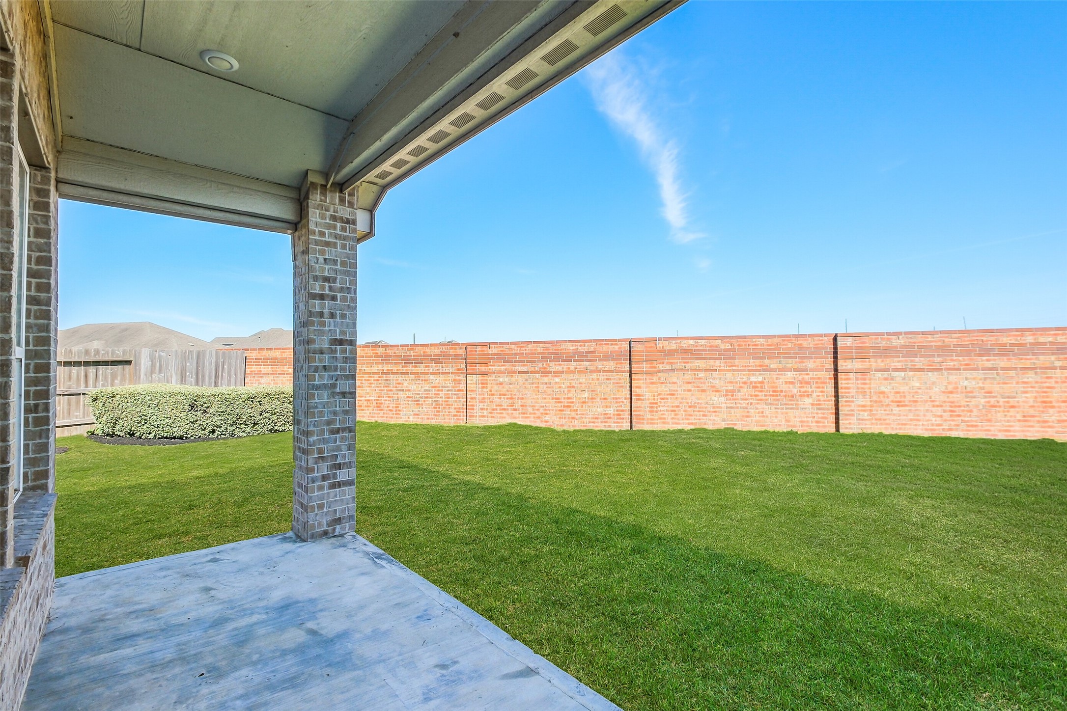 10906 Avana Falls Lane Property Photo 27