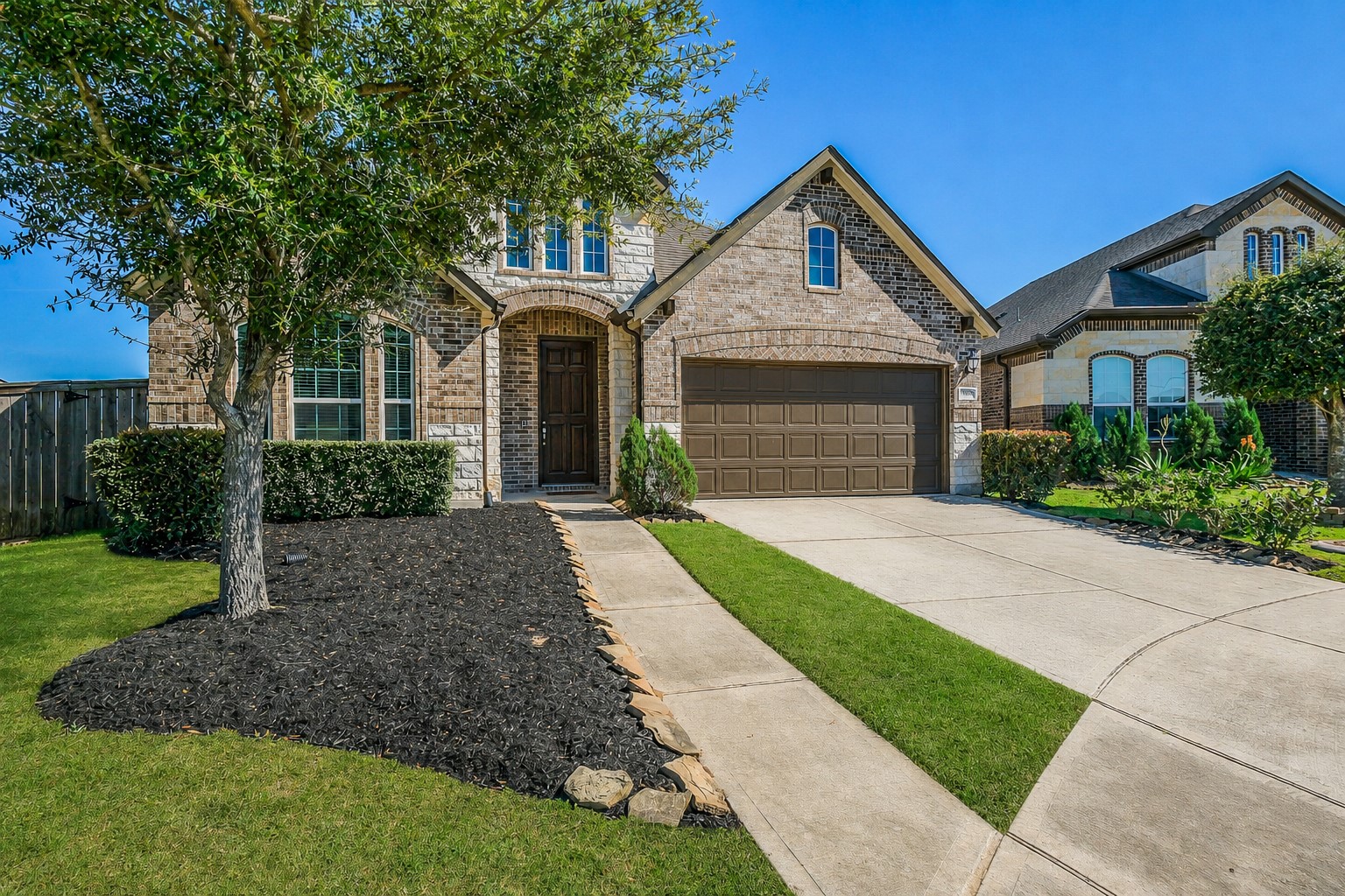 10906 Avana Falls Lane Property Photo 35