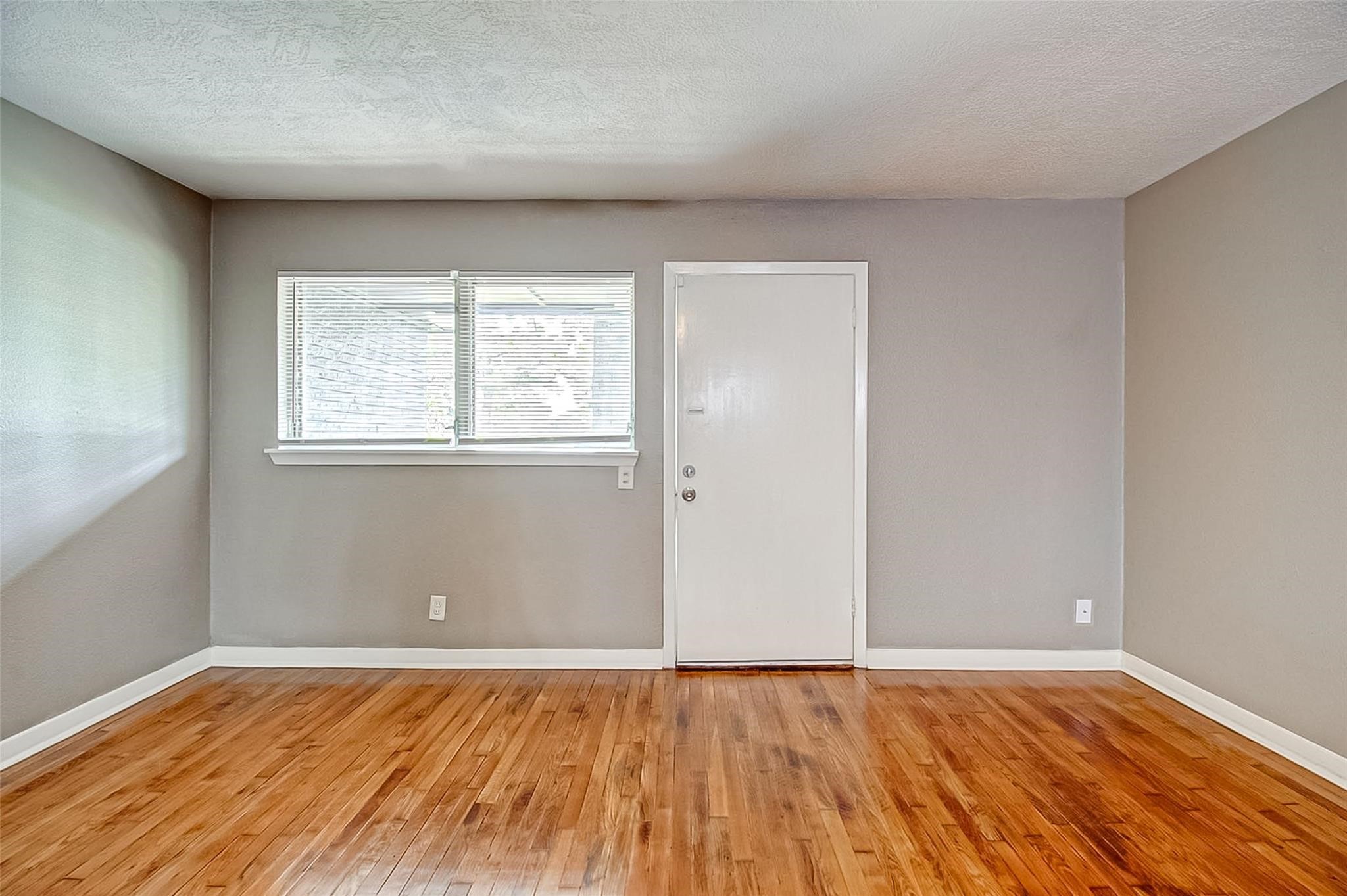 213 Newman Road Property Photo 2