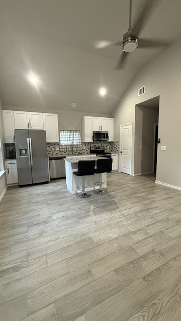 9496 Walkwood Street Property Photo 2