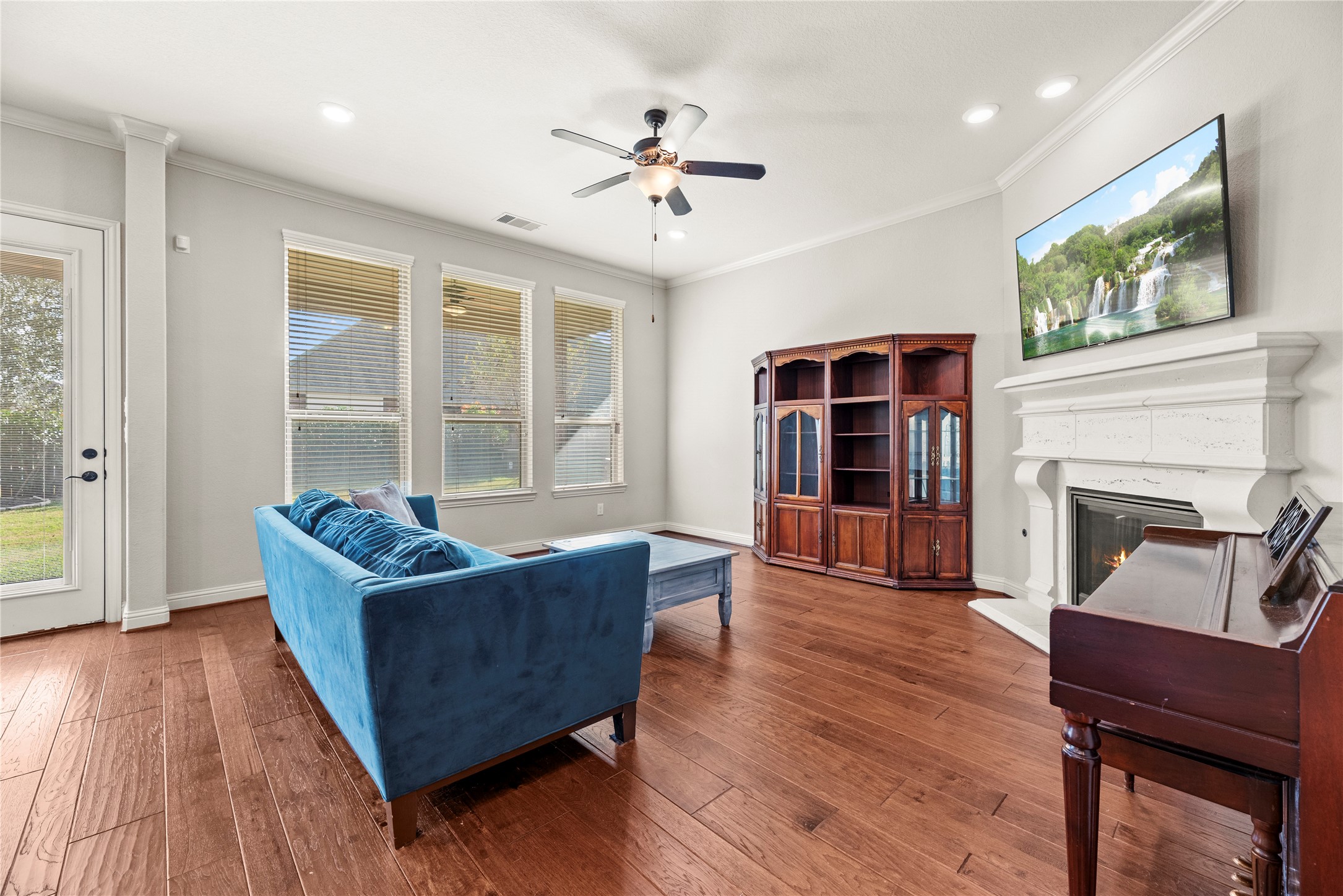 6407 Sunstone Falls Lane Property Photo 11