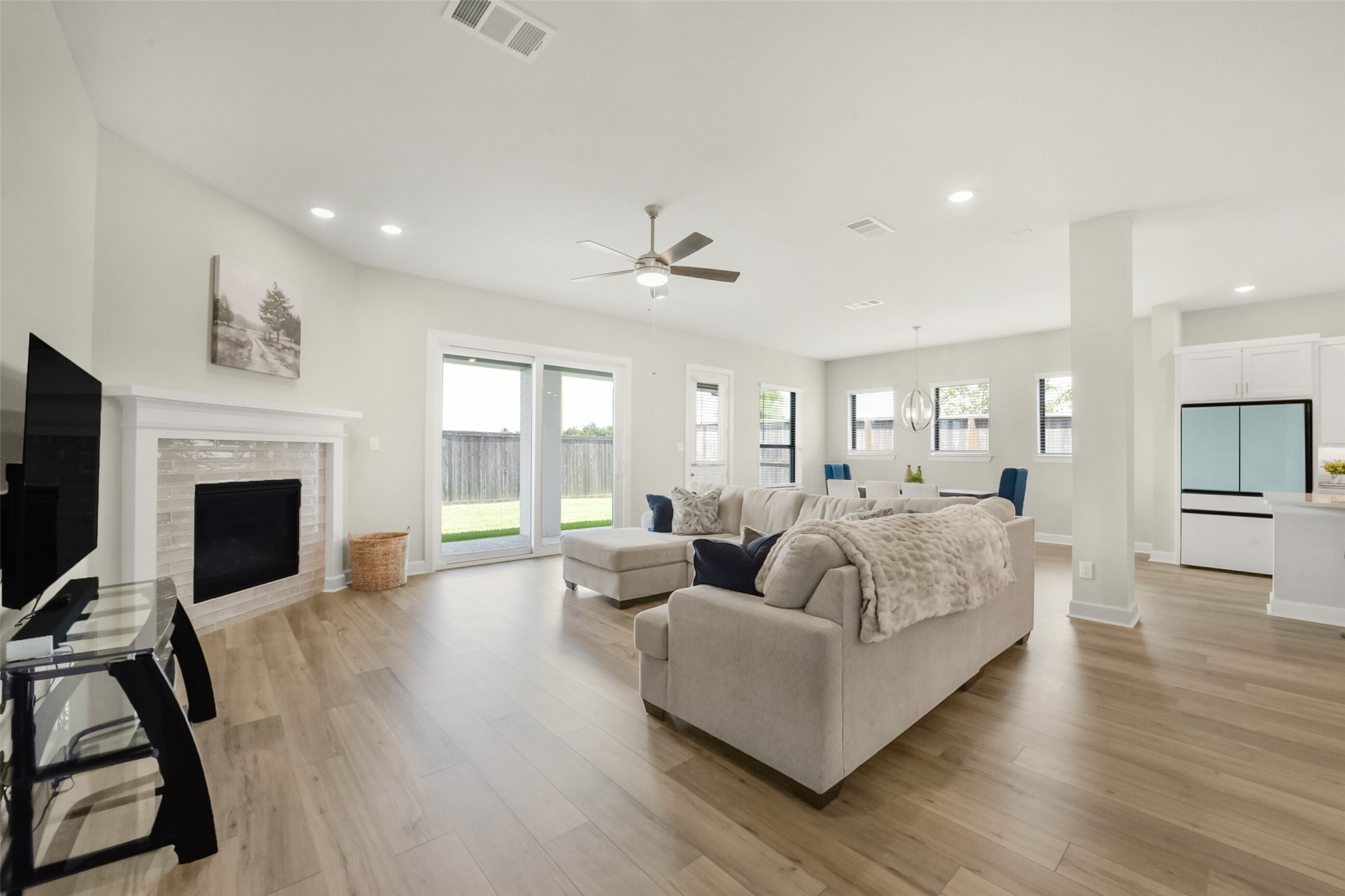 1702 Spring View Property Photo 17