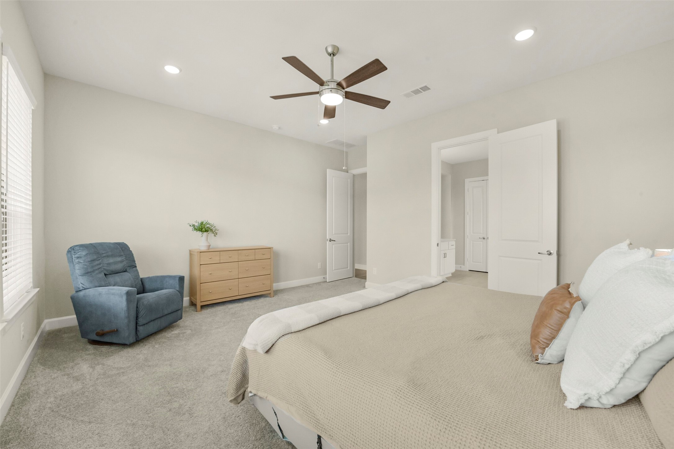 1702 Spring View Property Photo 31