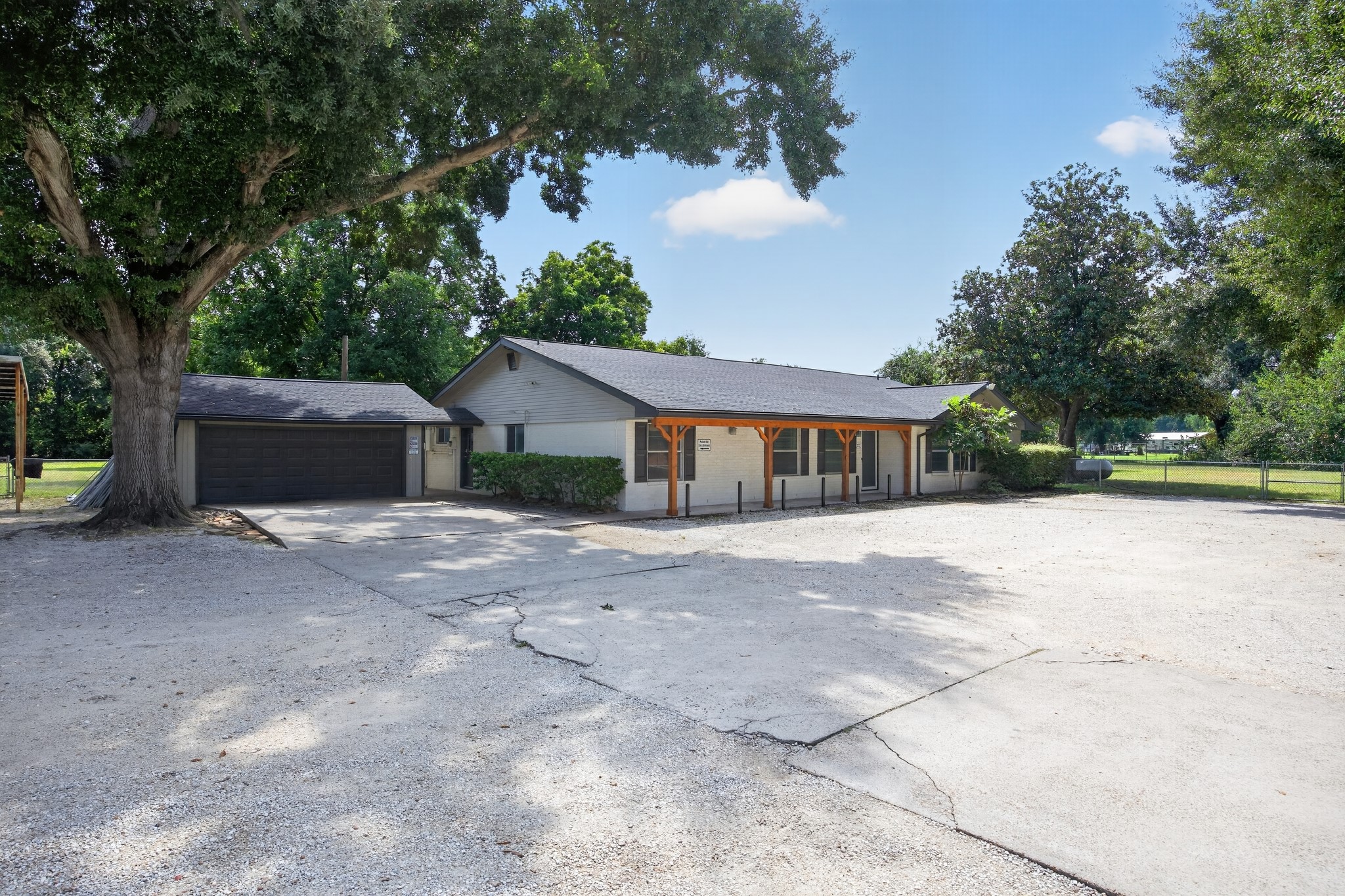 9326 Kay Lane Property Photo 3