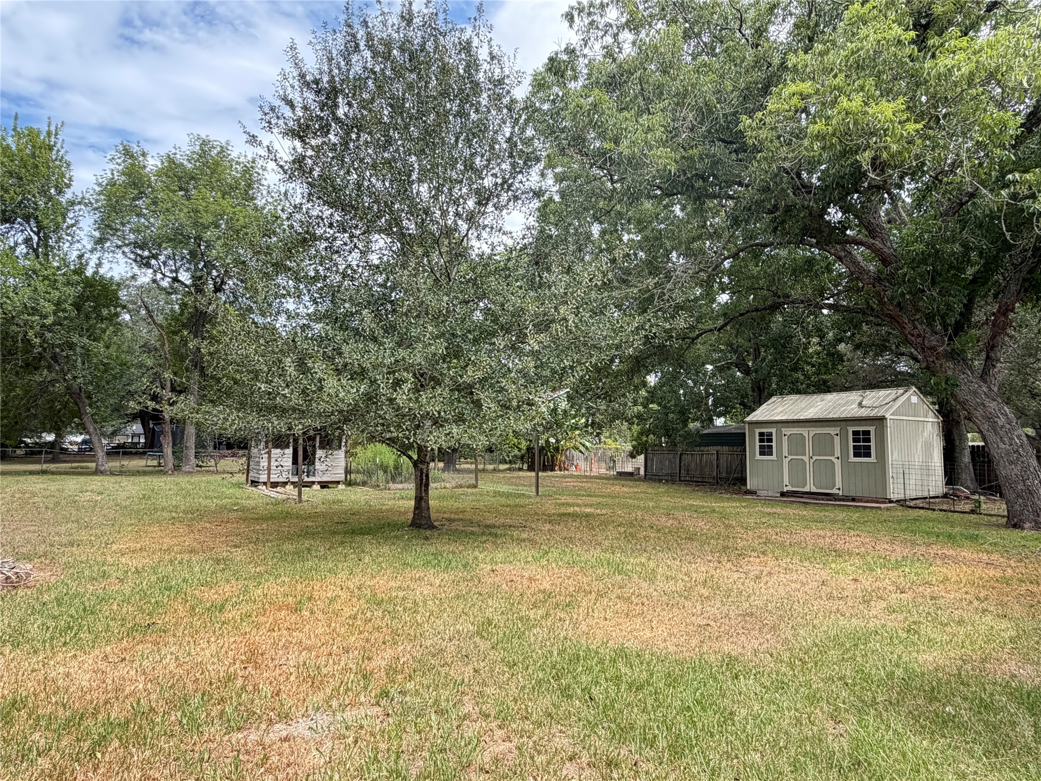 322 Fitzgerald Street Property Photo 2