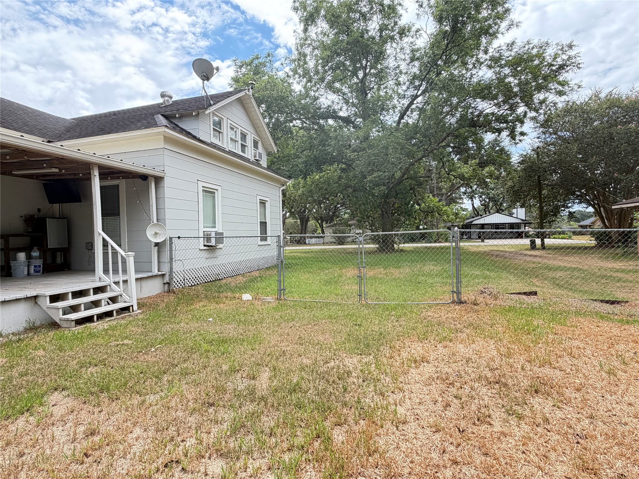 322 Fitzgerald Street Property Photo 14