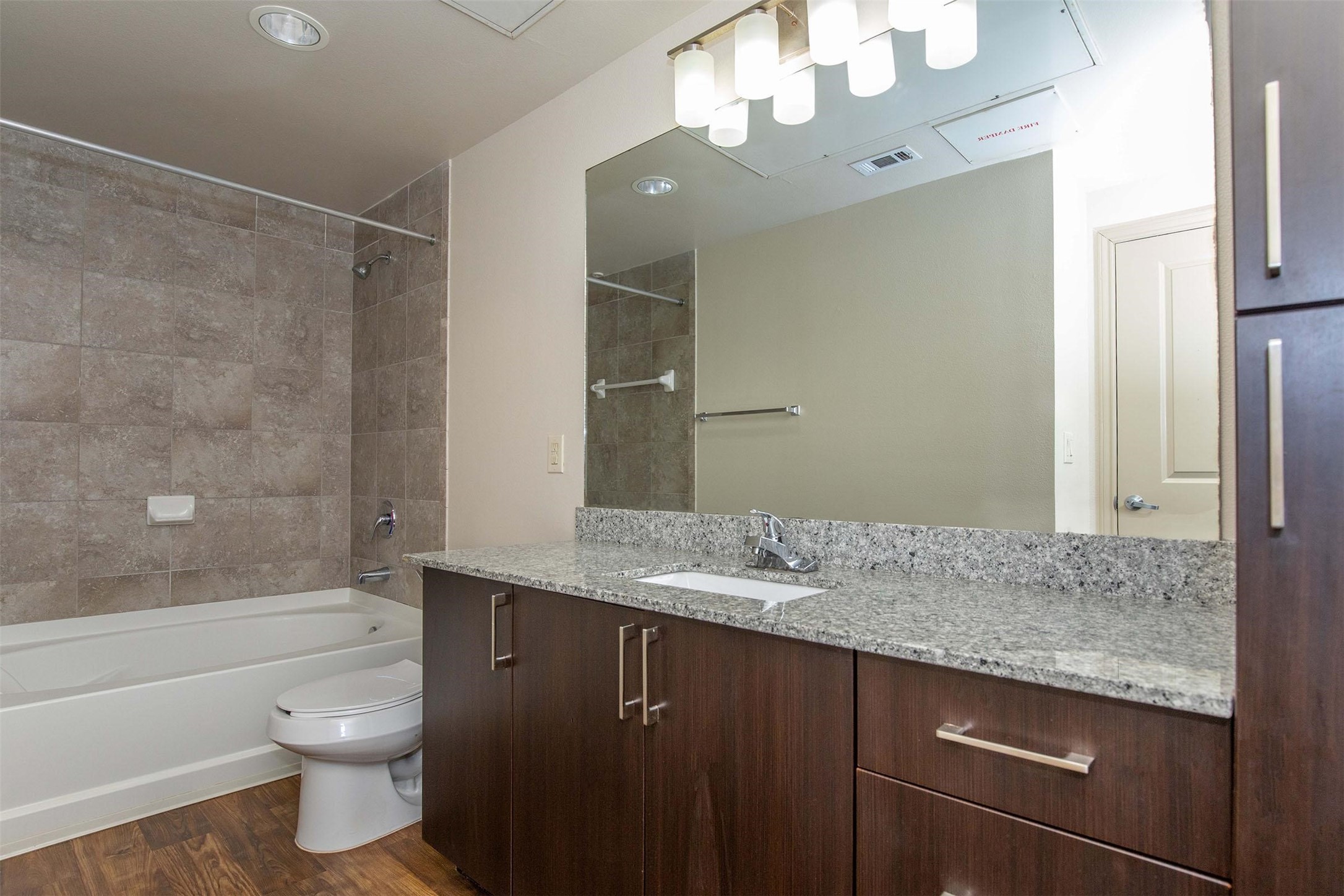 2930 Plum Creek Lane 2111 Property Photo 10