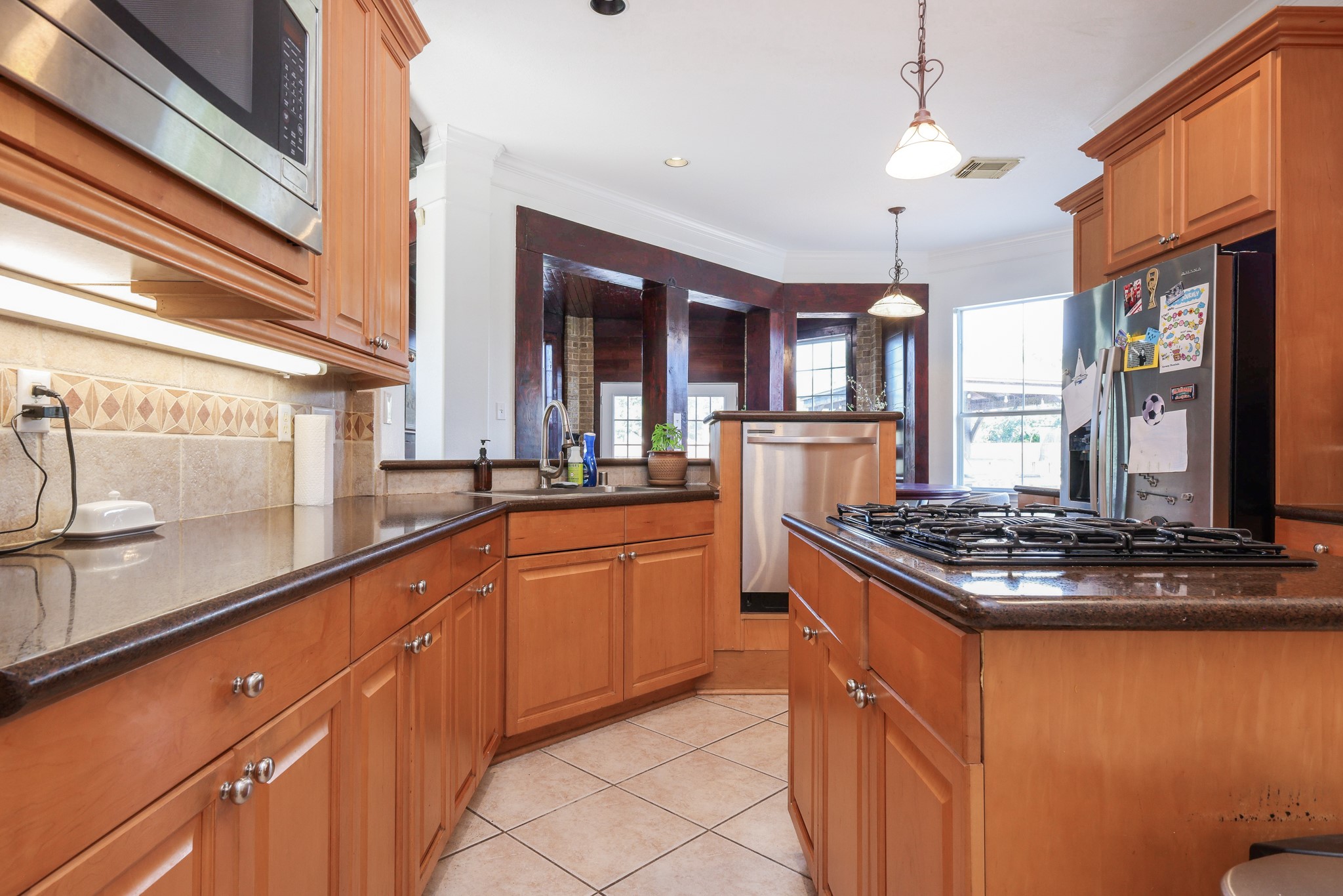 1904 Stonegrove Court Property Photo 11