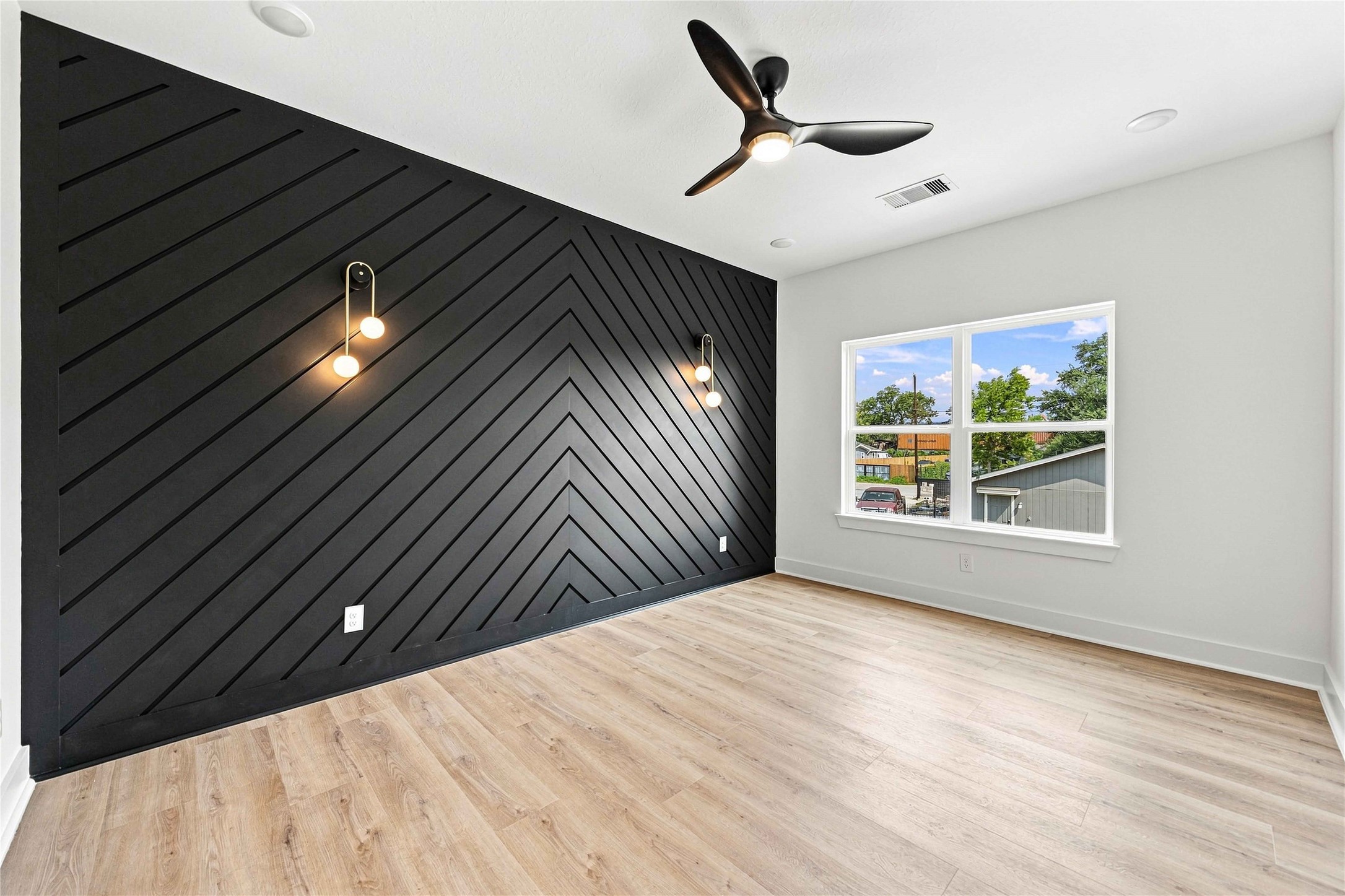 7969 Ritz Street Property Photo 14