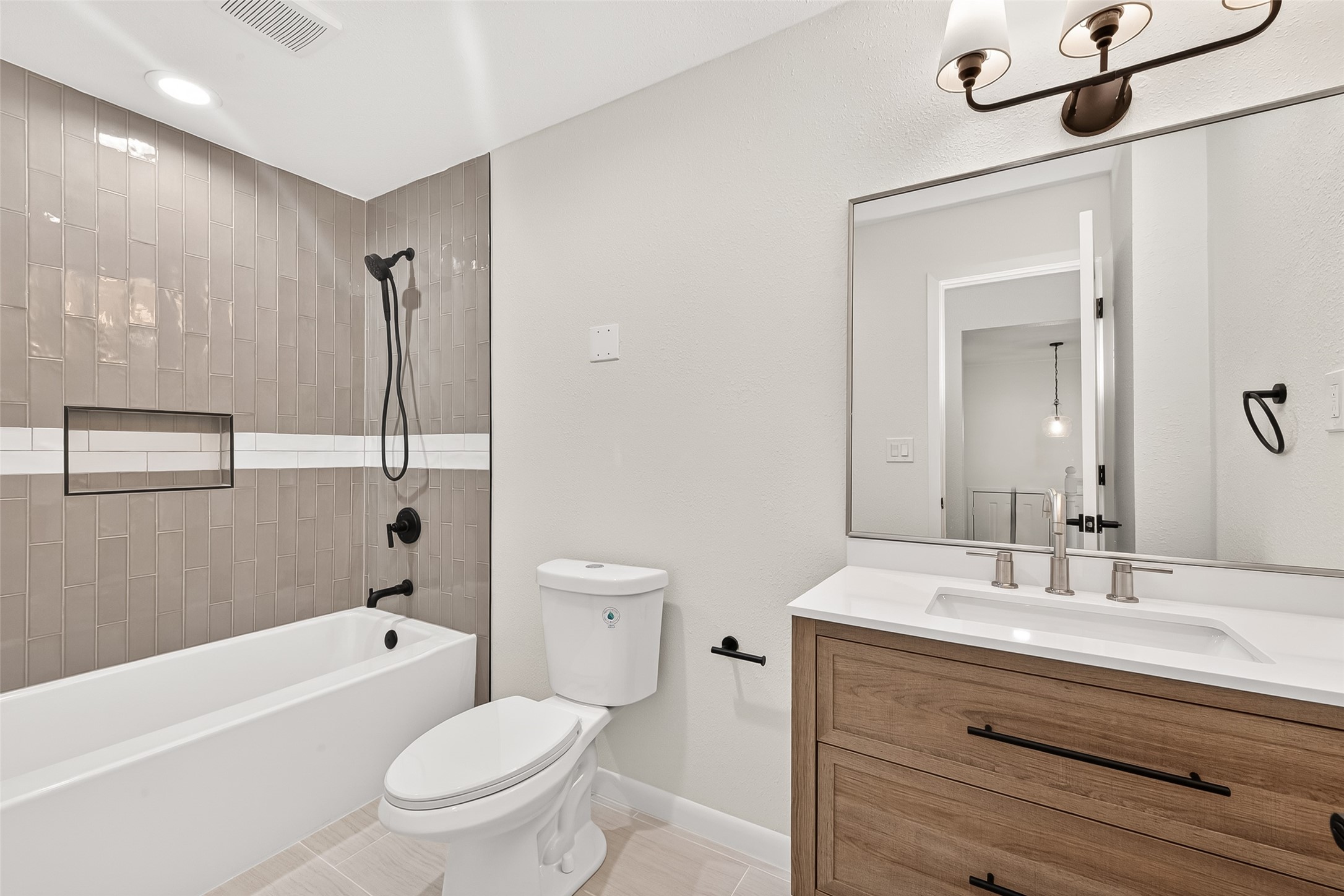 2 Kittiwake Court Property Photo 28