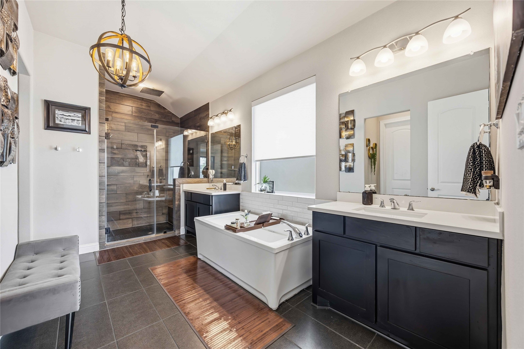 4711 Arbor Hollow Drive Property Photo 10