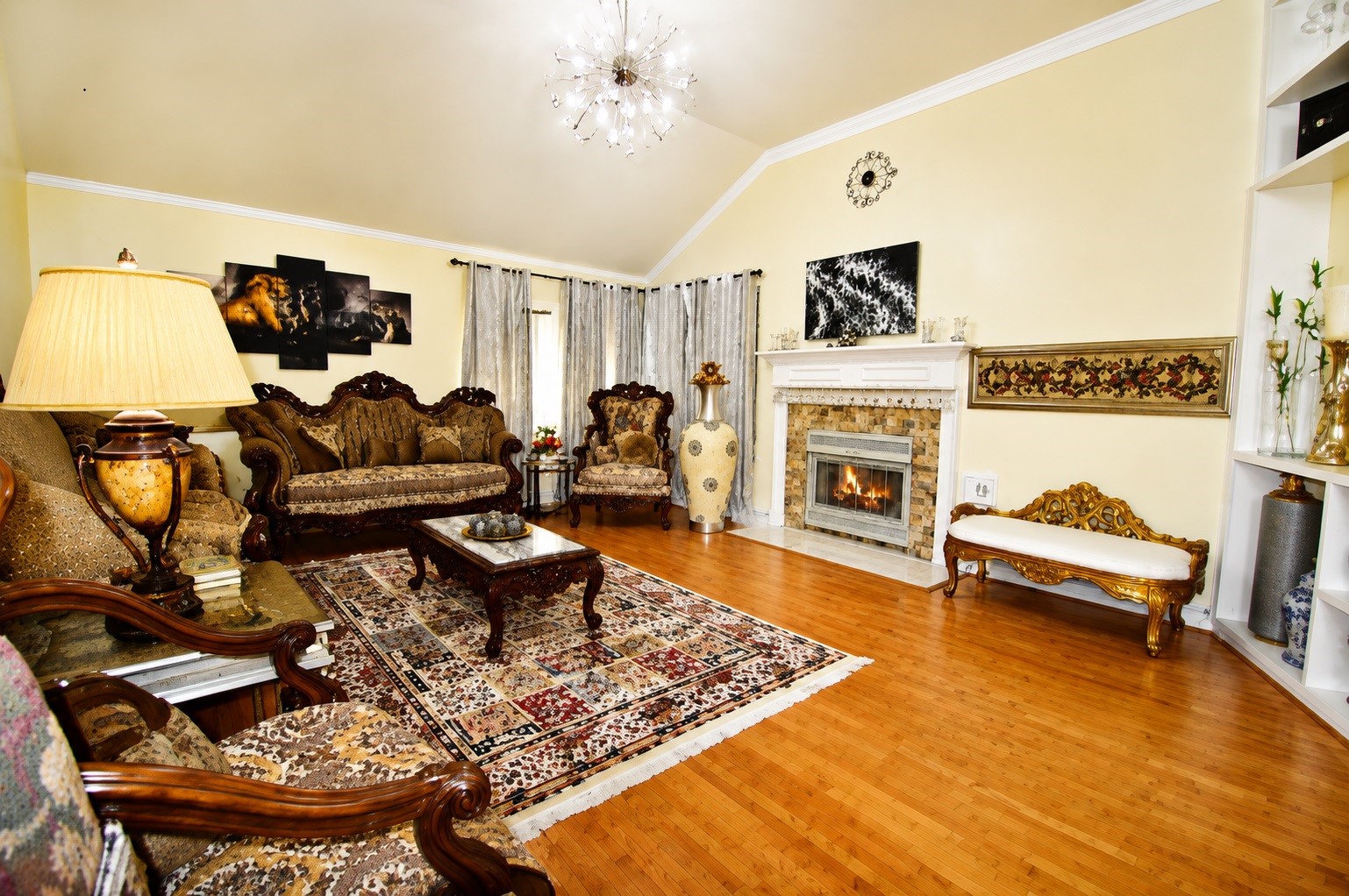 2927 Ashford Park Drive Property Photo 4
