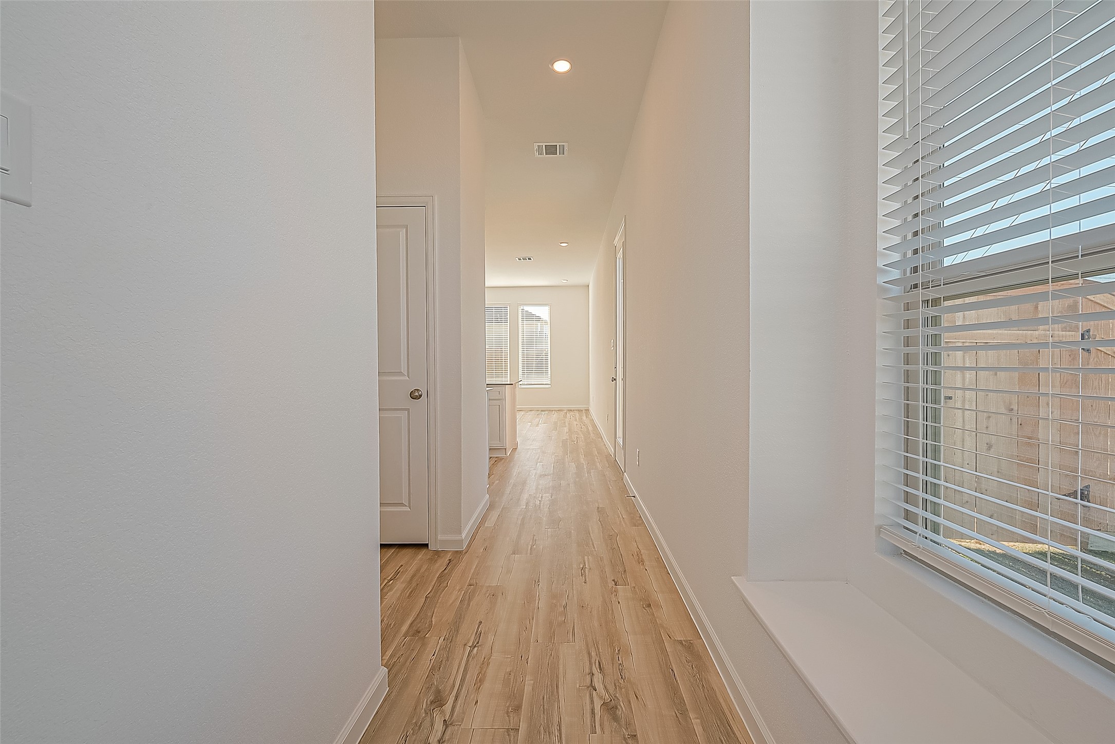5402 Holly Haven Court Property Photo 5