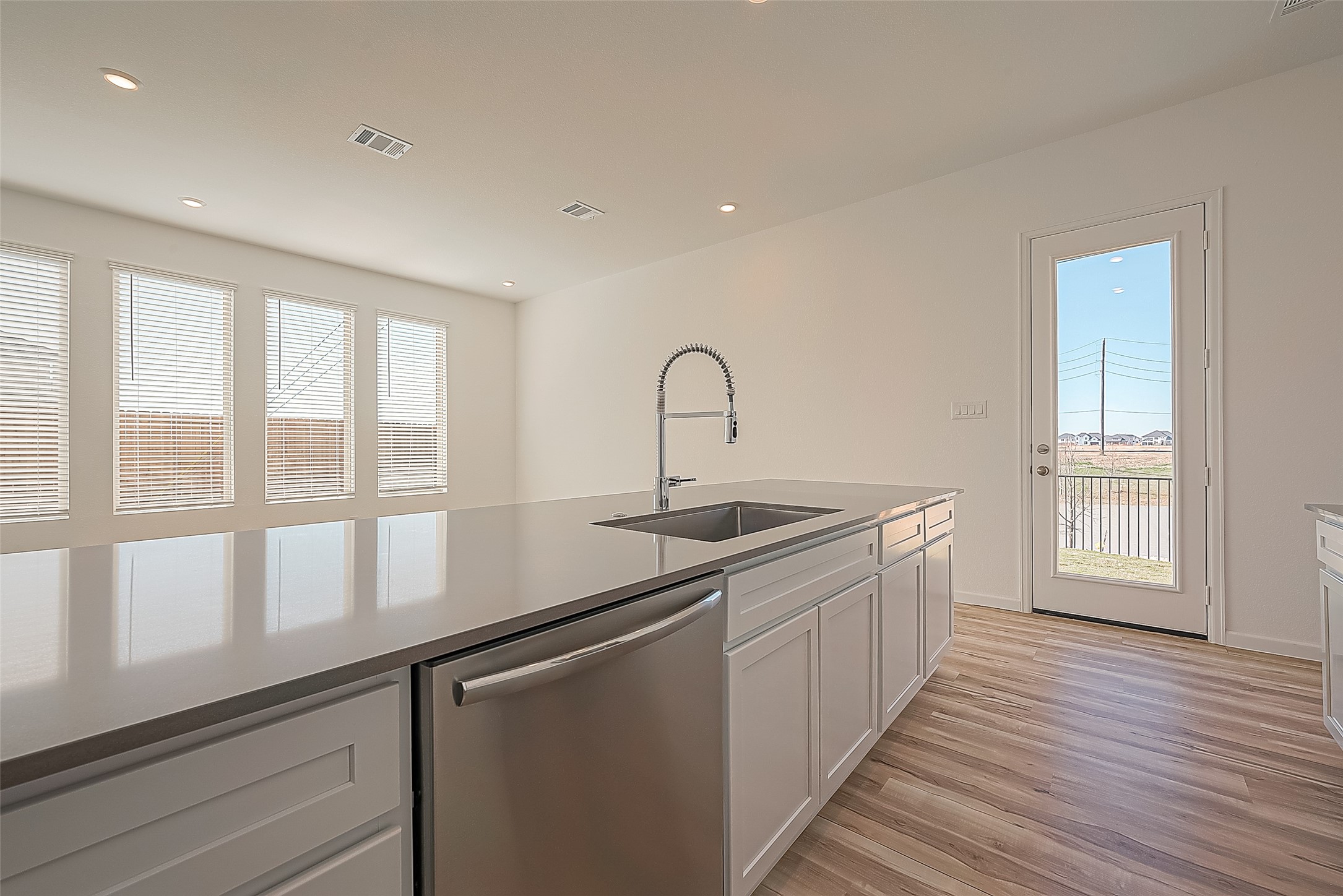 5402 Holly Haven Court Property Photo 14
