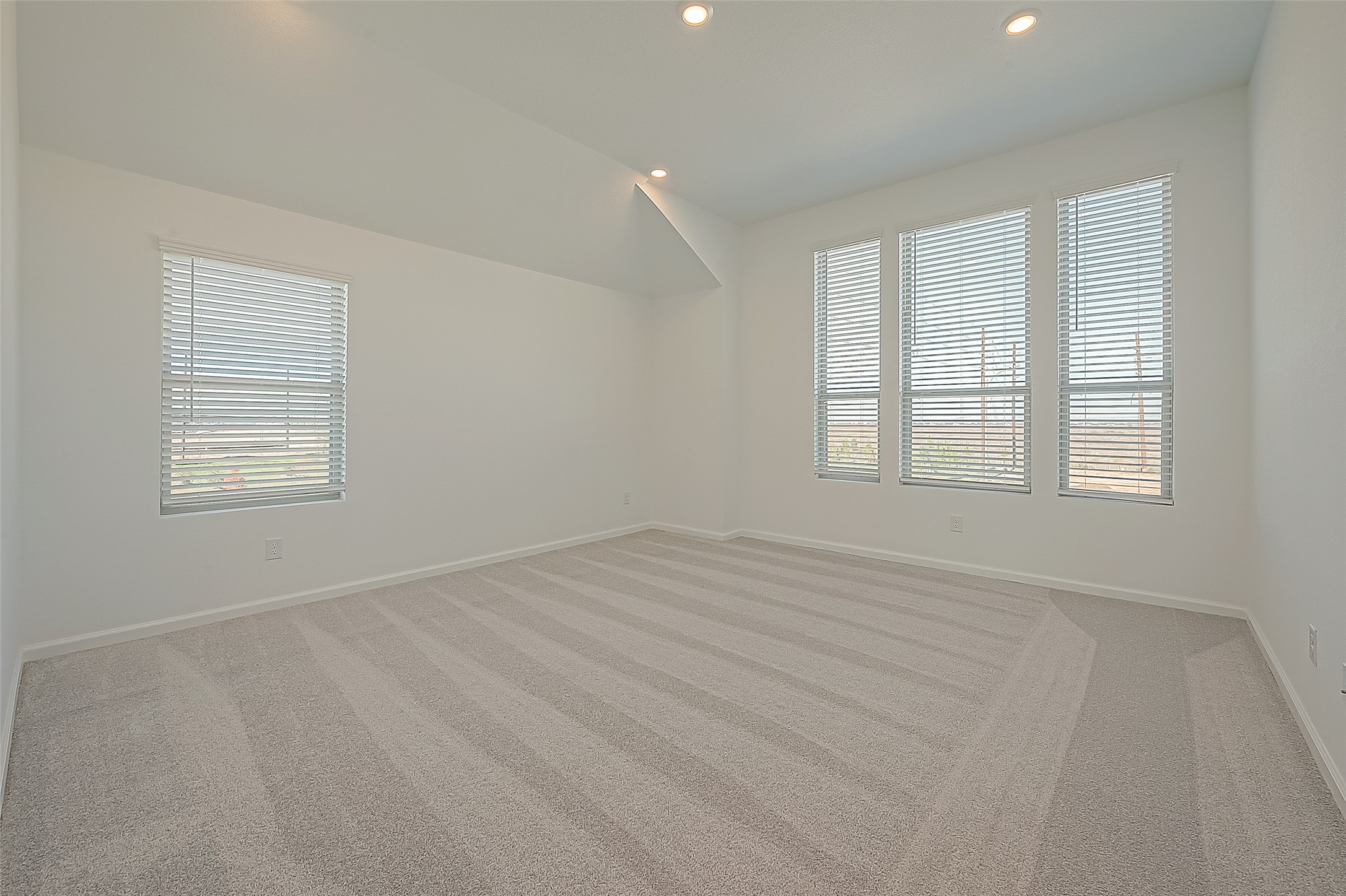 5402 Holly Haven Court Property Photo 31