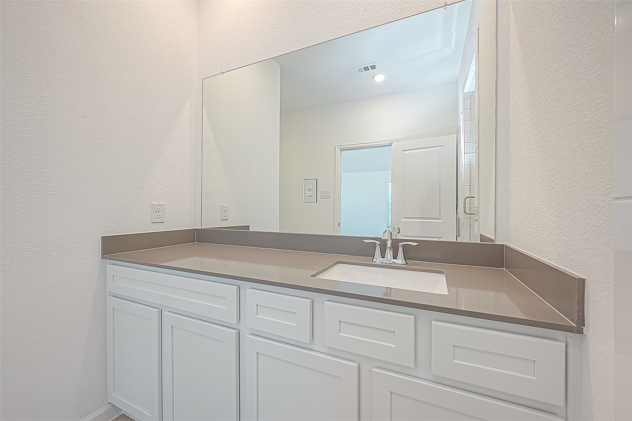 5402 Holly Haven Court Property Photo 37