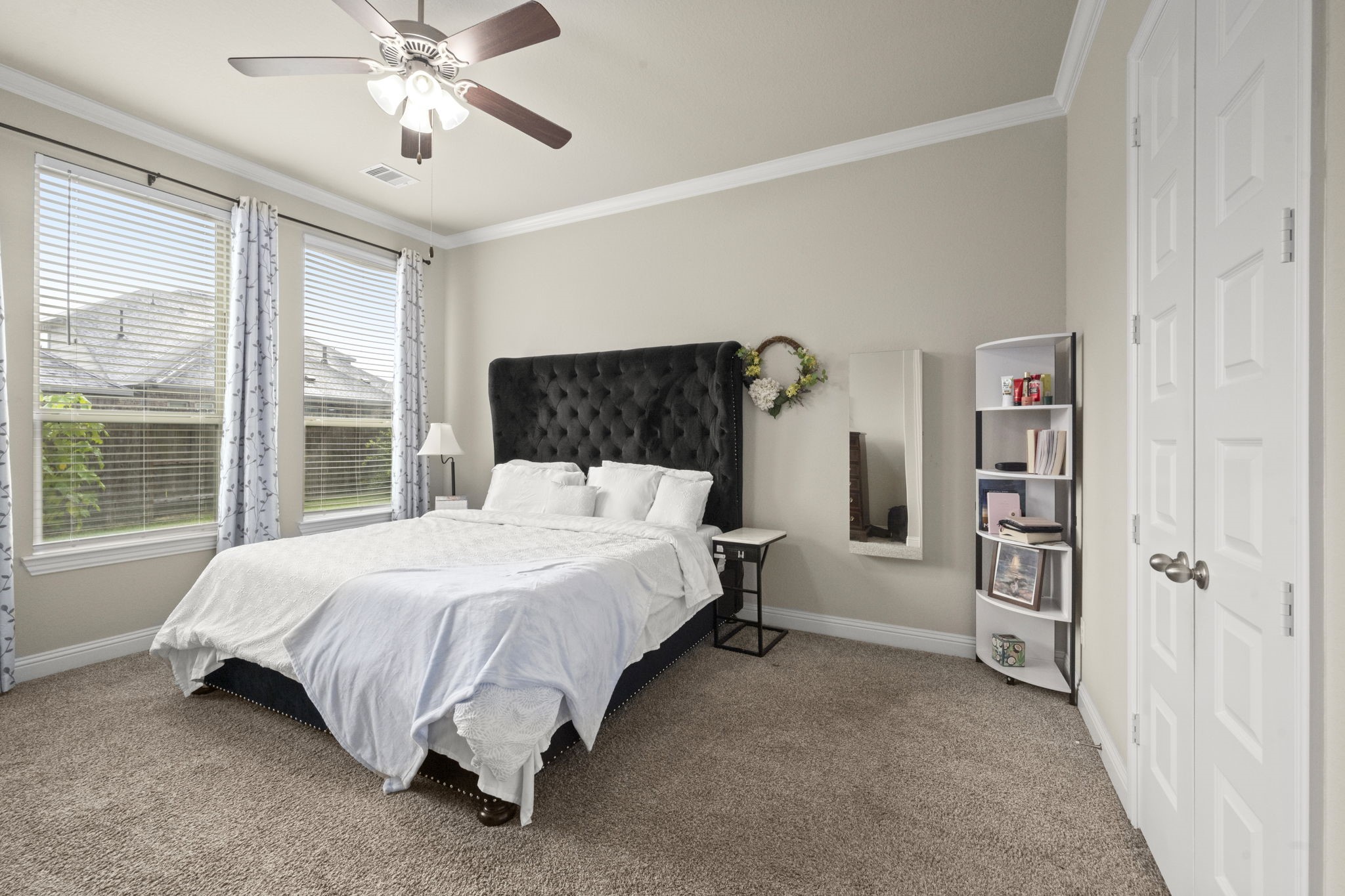 10054 Black Maple Drive Property Photo 17