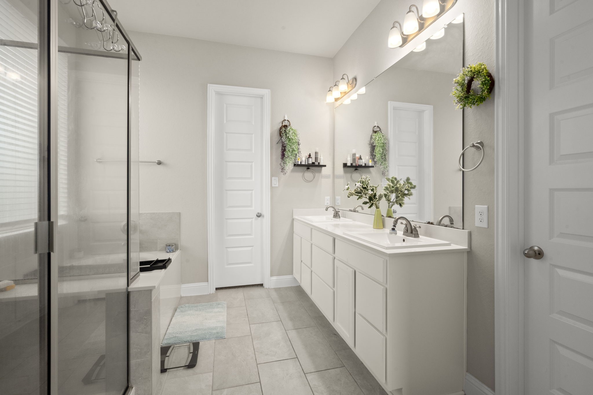 10054 Black Maple Drive Property Photo 19