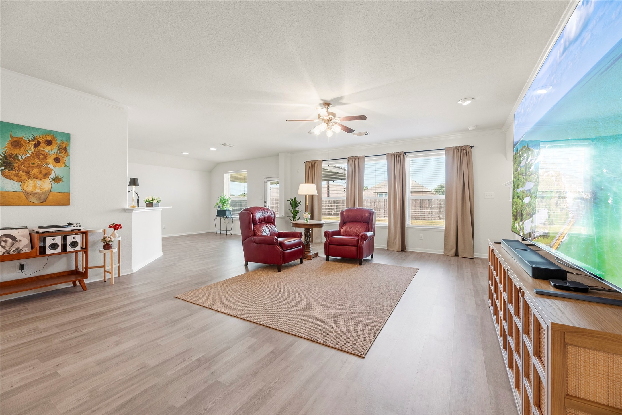 21407 Beverly Chase Drive Property Photo 6