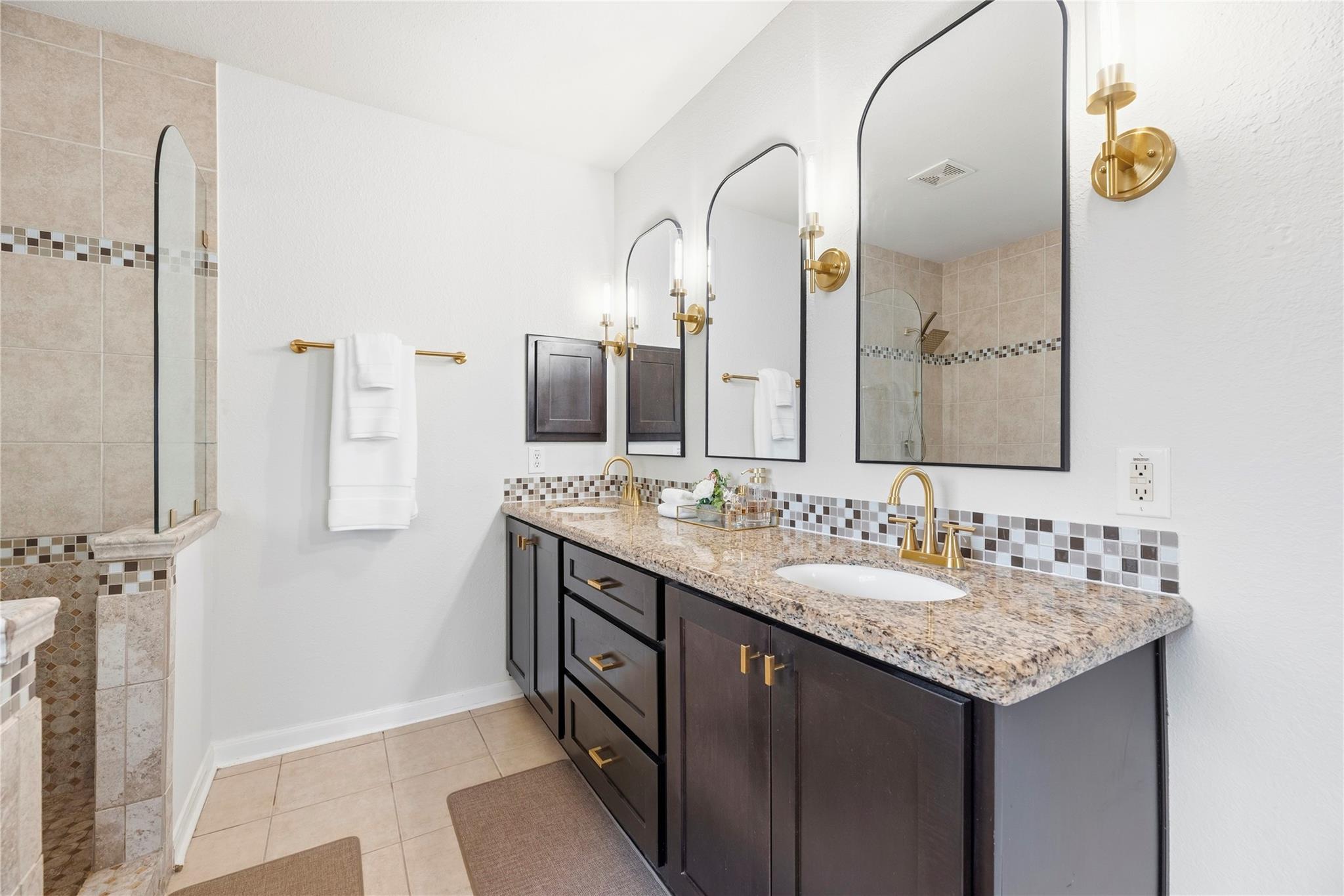 21407 Beverly Chase Drive Property Photo 18