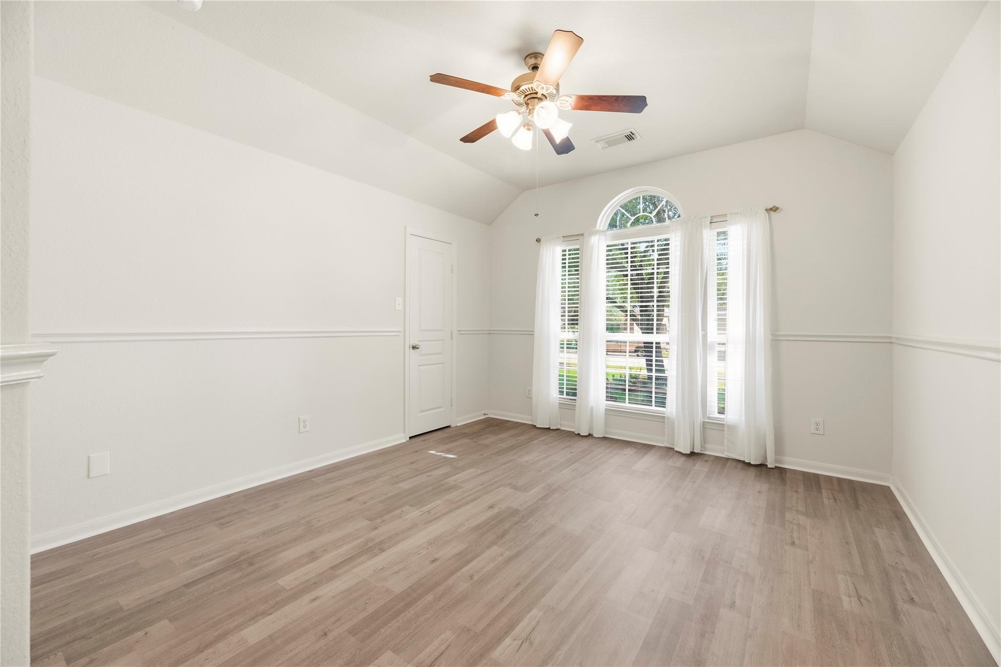 21407 Beverly Chase Drive Property Photo 22