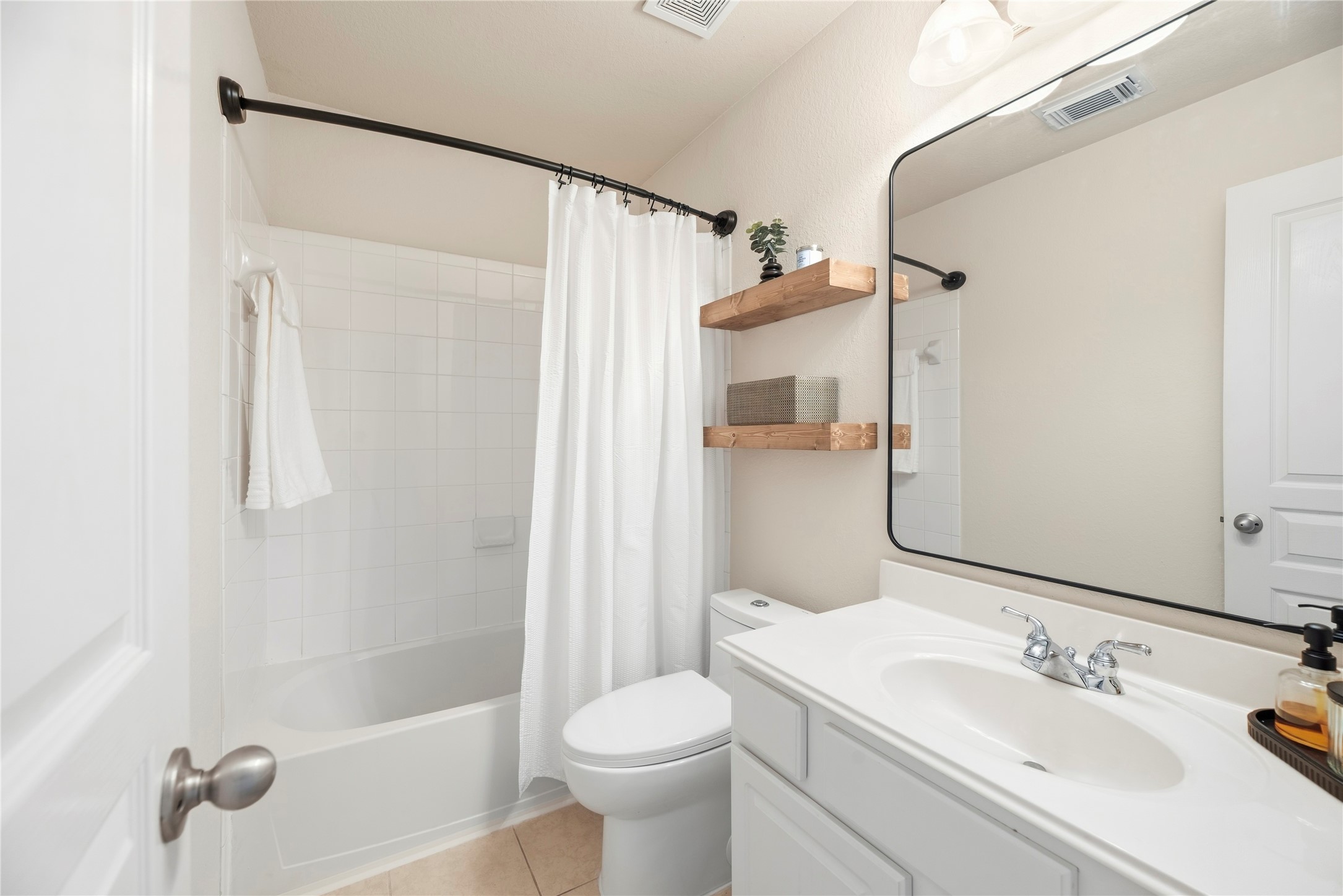 21407 Beverly Chase Drive Property Photo 29
