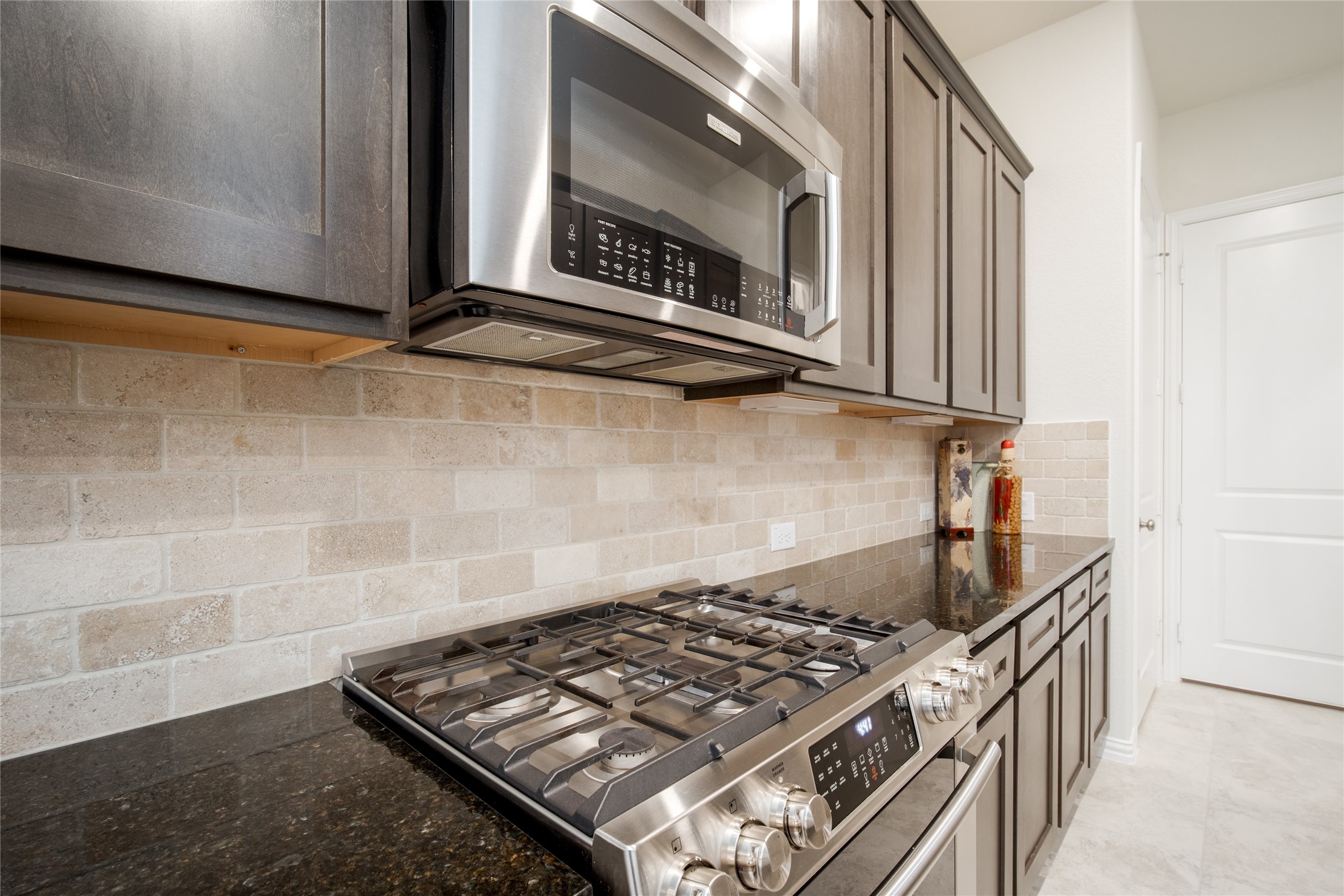 1634 Ryon Falls Drive Property Photo 12