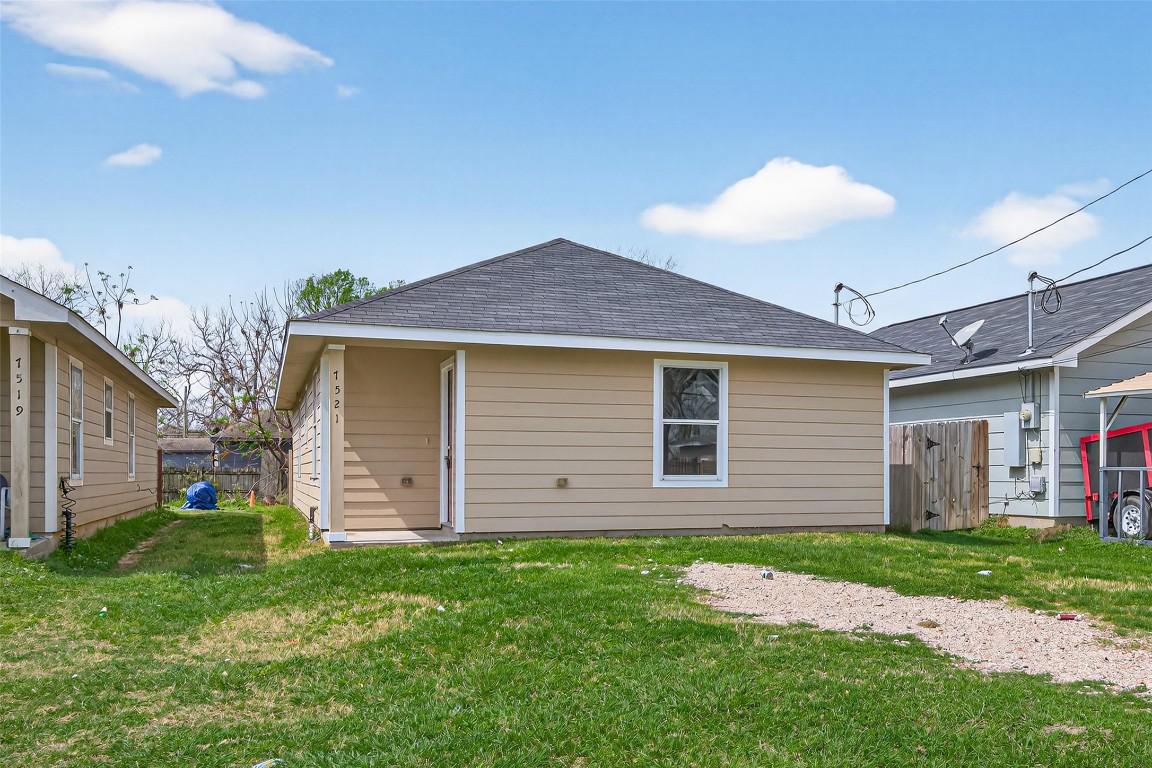 7521 Dyer Street Property Photo 2
