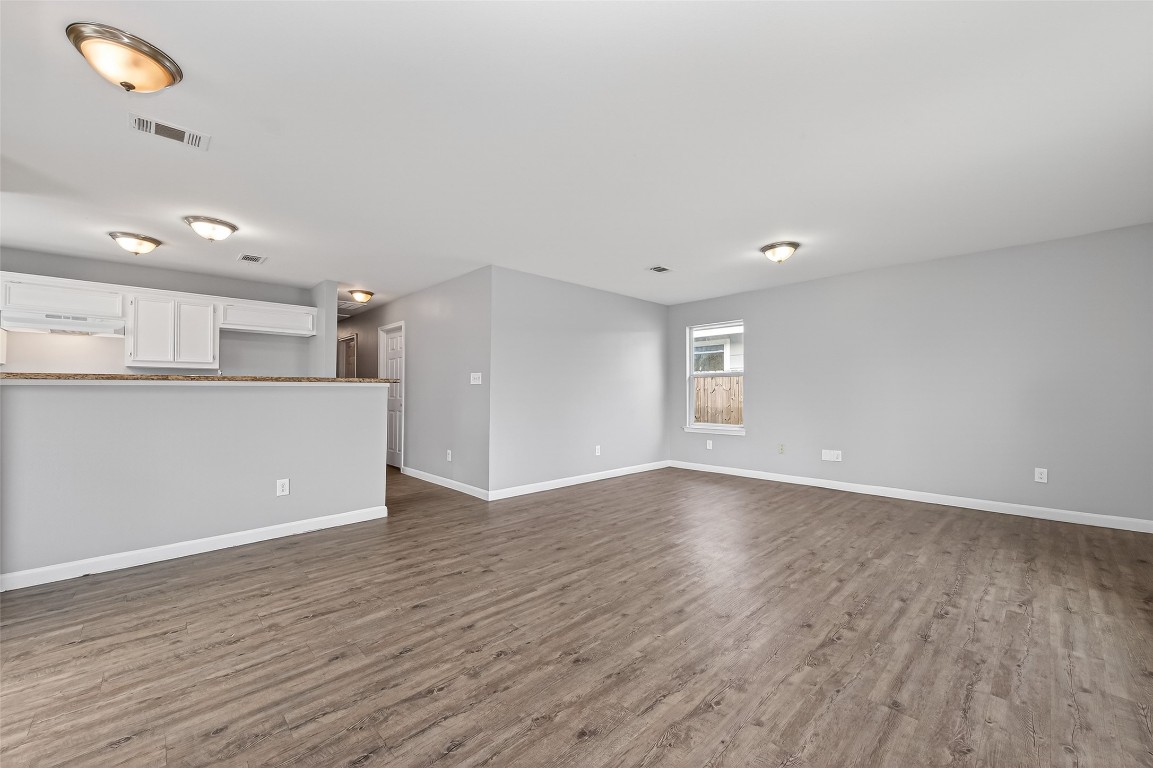 7521 Dyer Street Property Photo 5