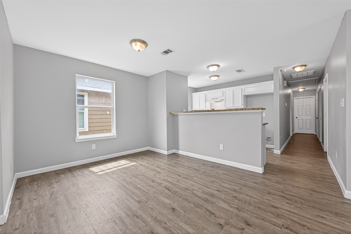 7521 Dyer Street Property Photo 6