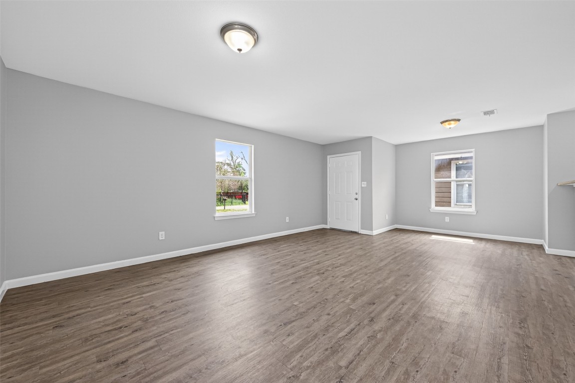 7521 Dyer Street Property Photo 8