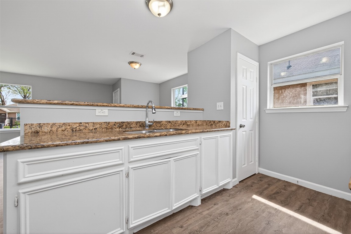 7521 Dyer Street Property Photo 11