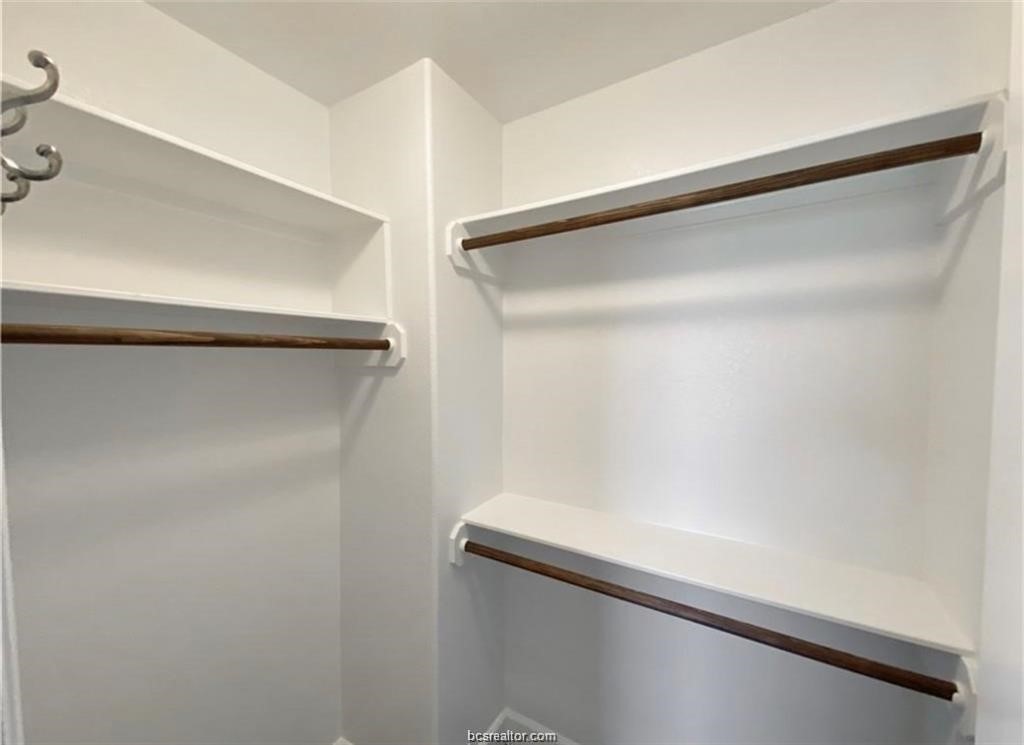 1637 Park Place Property Photo 12