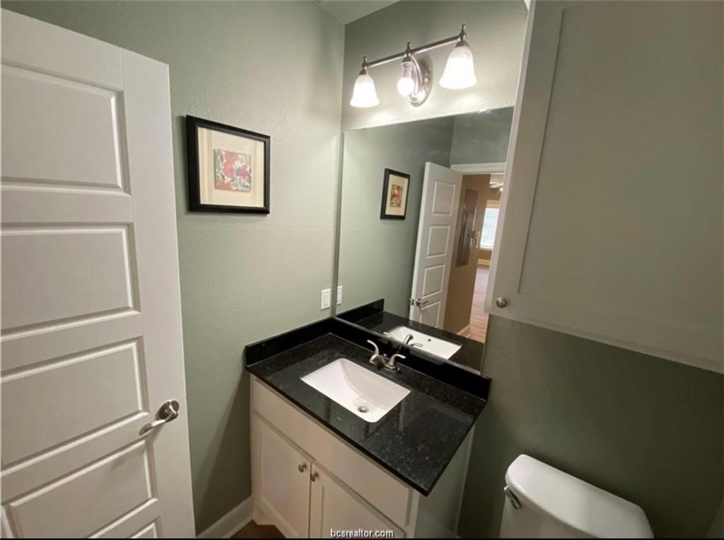 1637 Park Place Property Photo 13