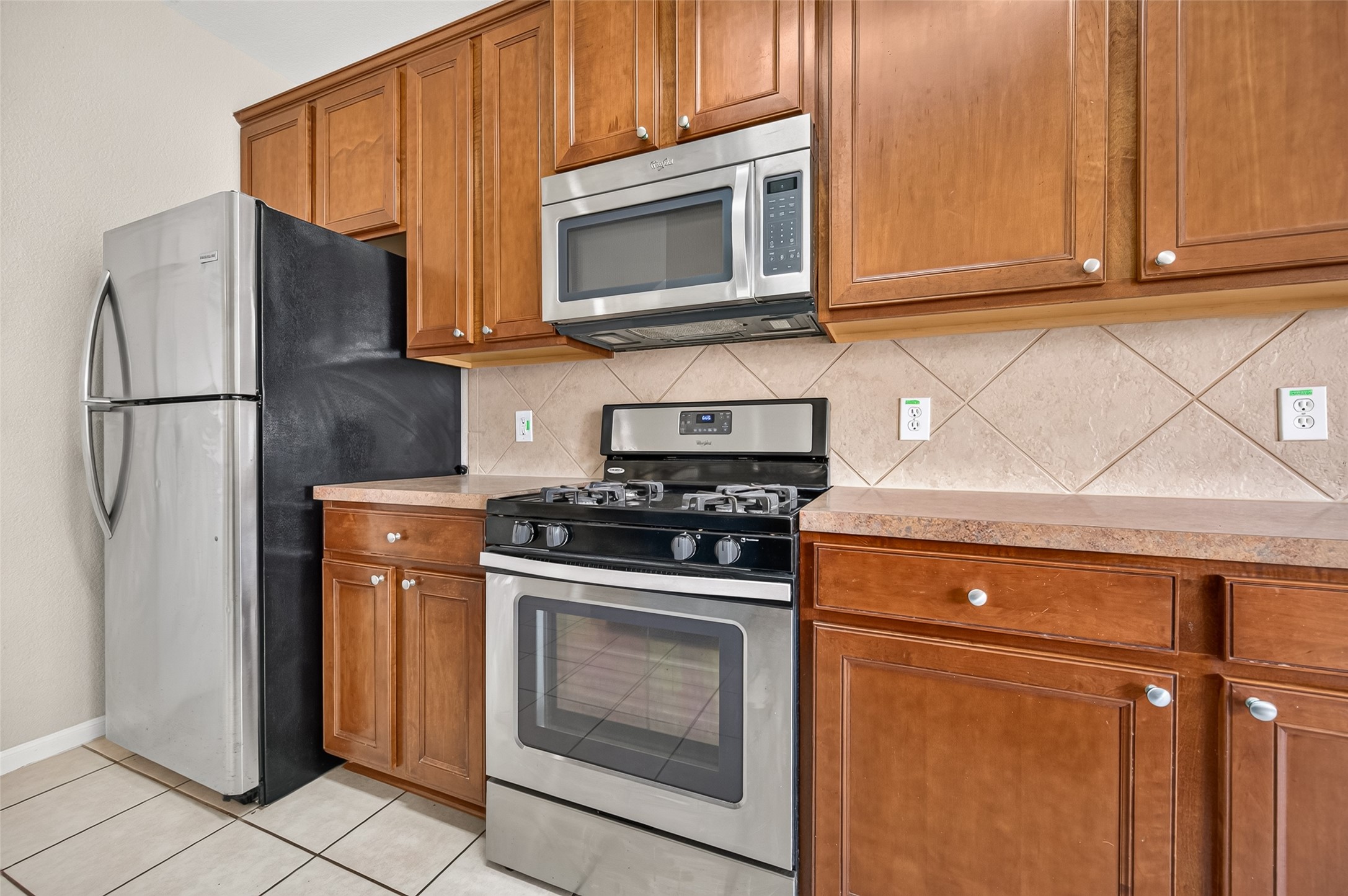 8726 Debbie Terrace Drive Property Photo 23