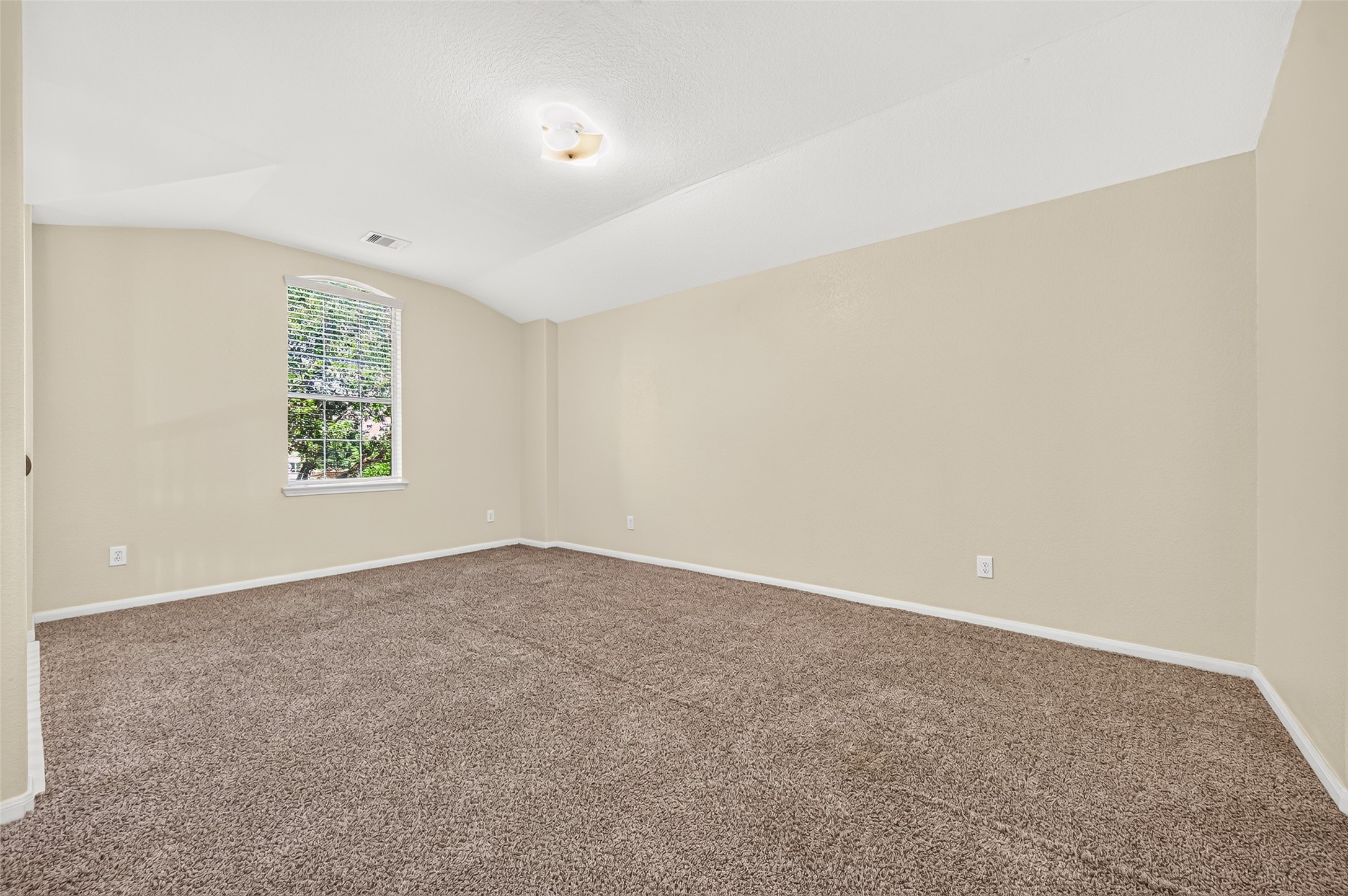 8726 Debbie Terrace Drive Property Photo 36