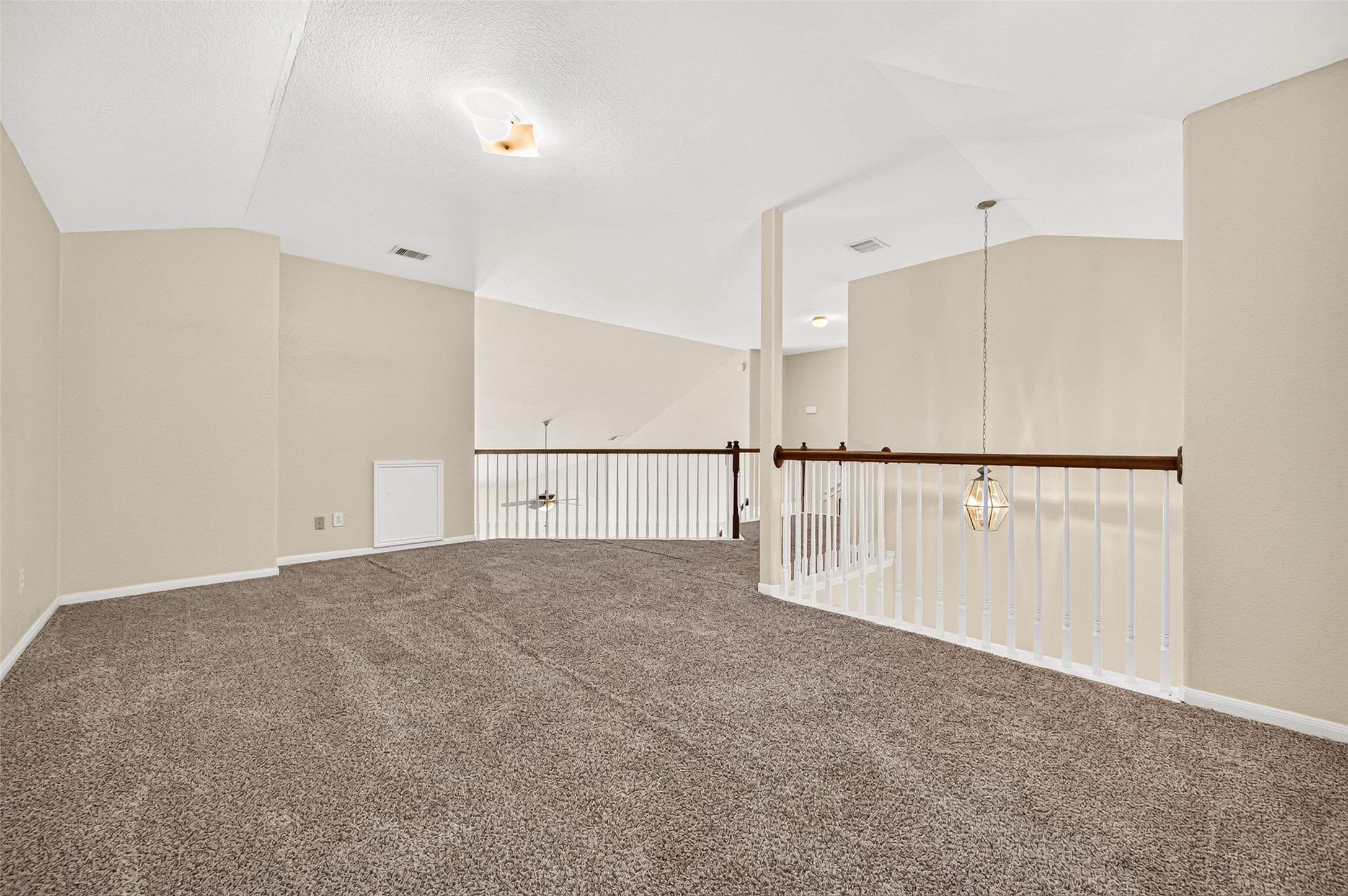 8726 Debbie Terrace Drive Property Photo 38