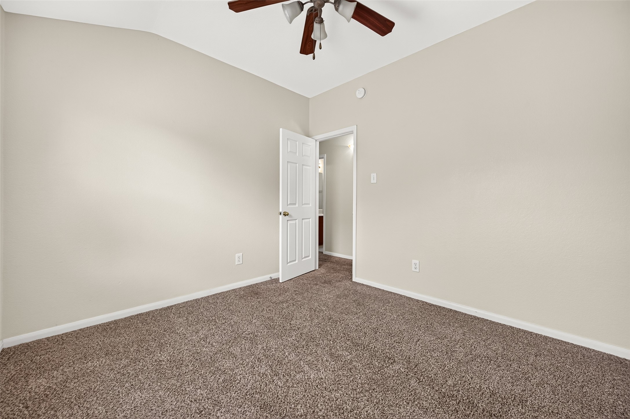 8726 Debbie Terrace Drive Property Photo 40