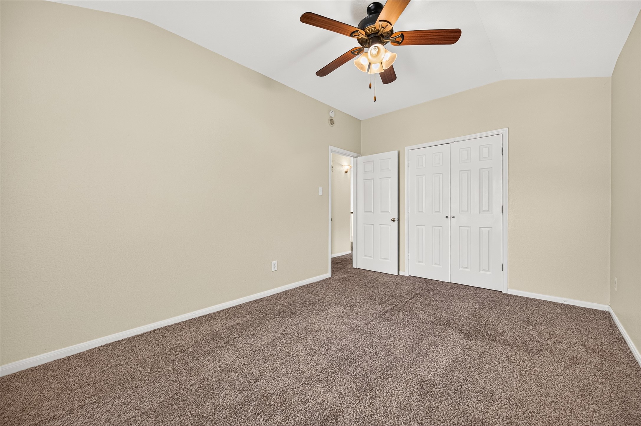 8726 Debbie Terrace Drive Property Photo 42