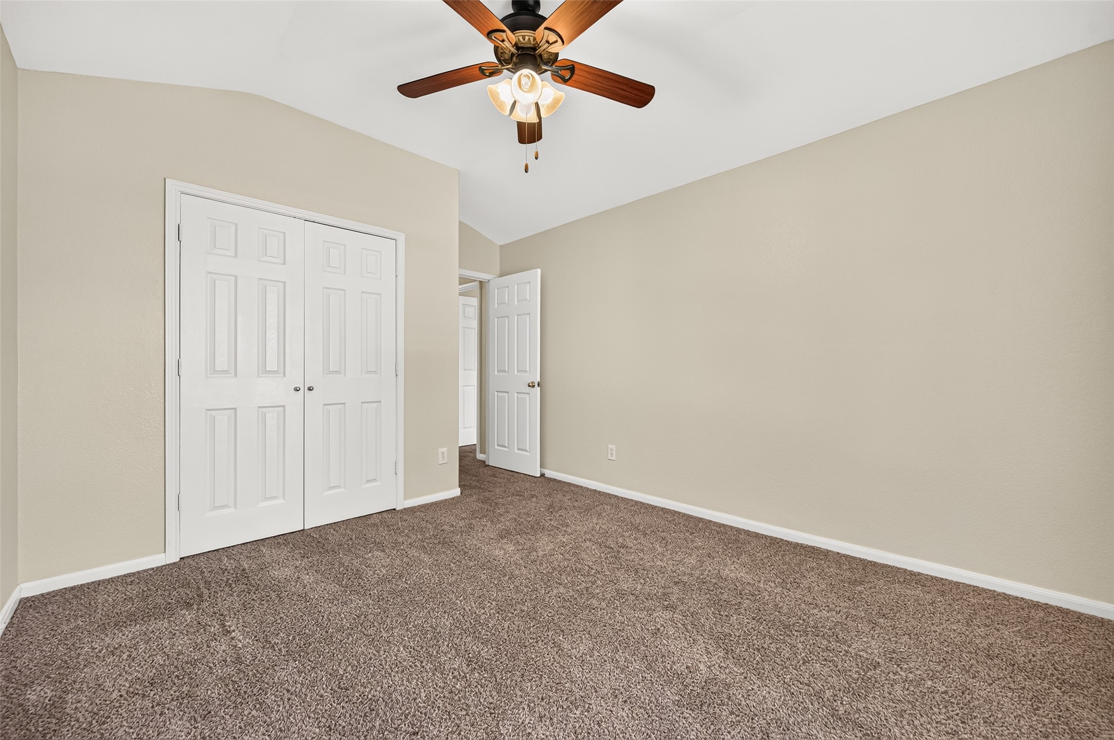 8726 Debbie Terrace Drive Property Photo 44